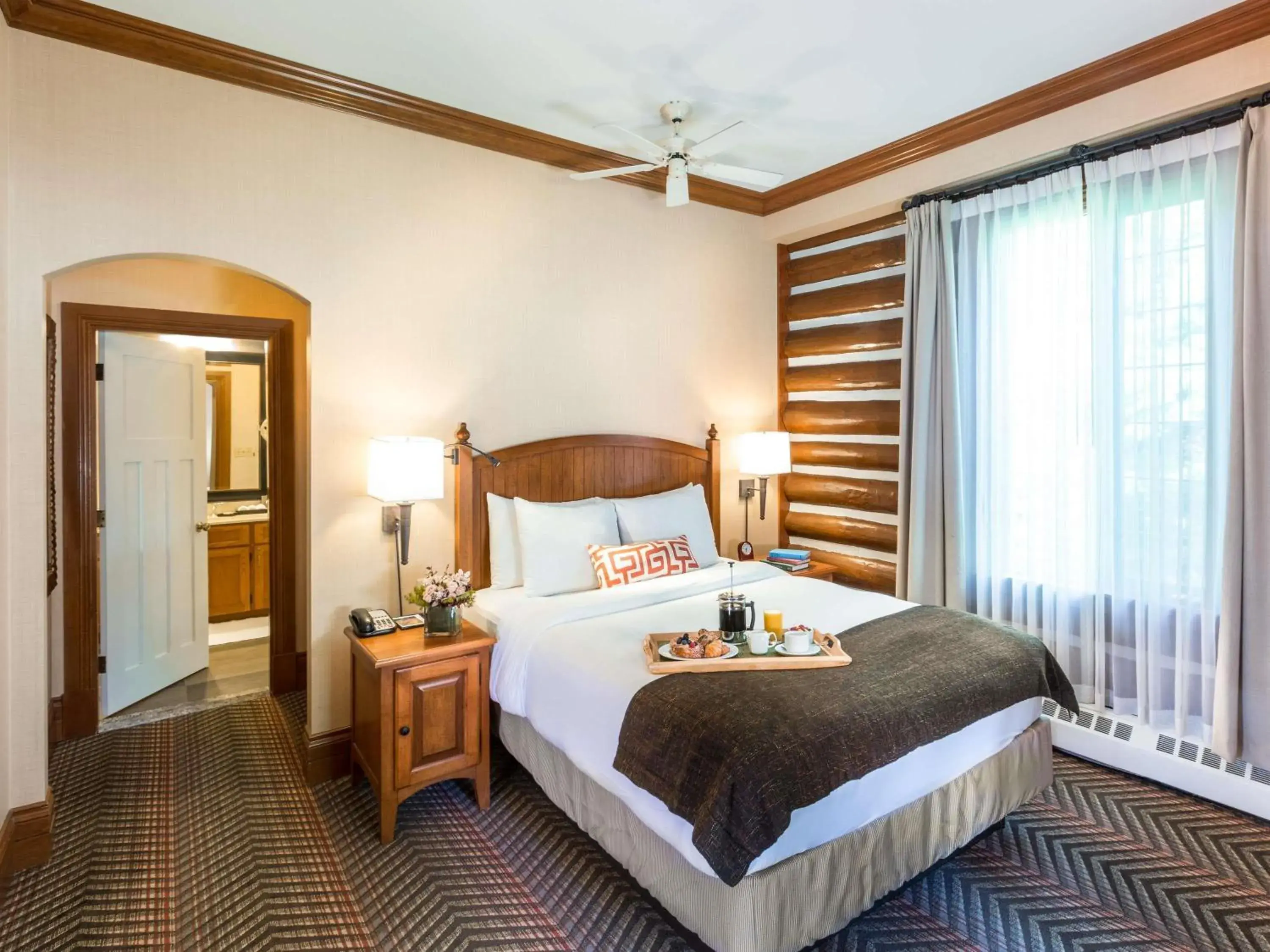 Bedroom, Bed in Fairmont Jasper Park Lodge Bedroom, Bed in Fairmont Jasper Park Lodge