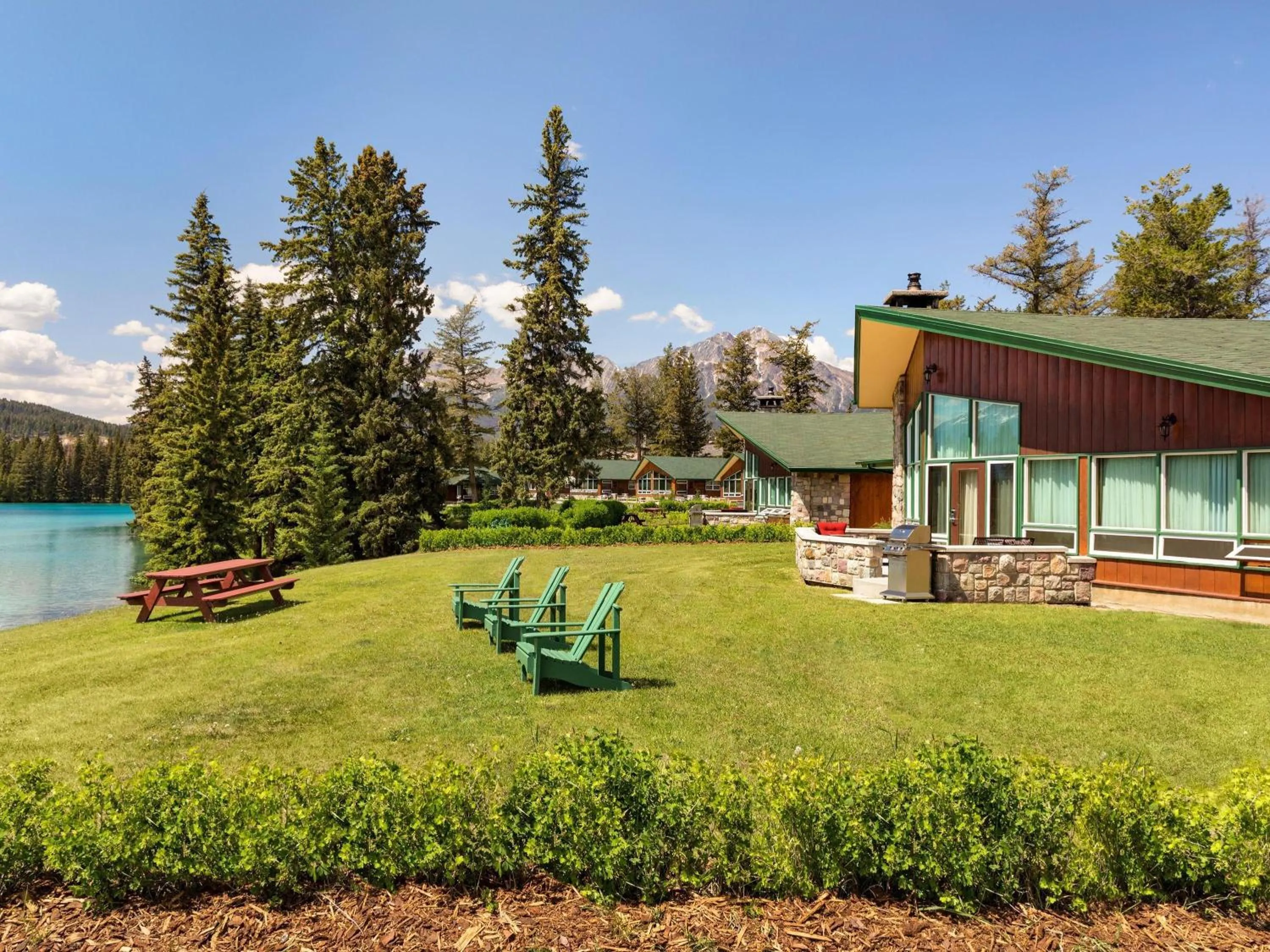Signature Whistler Cabin in Fairmont Jasper Park Lodge