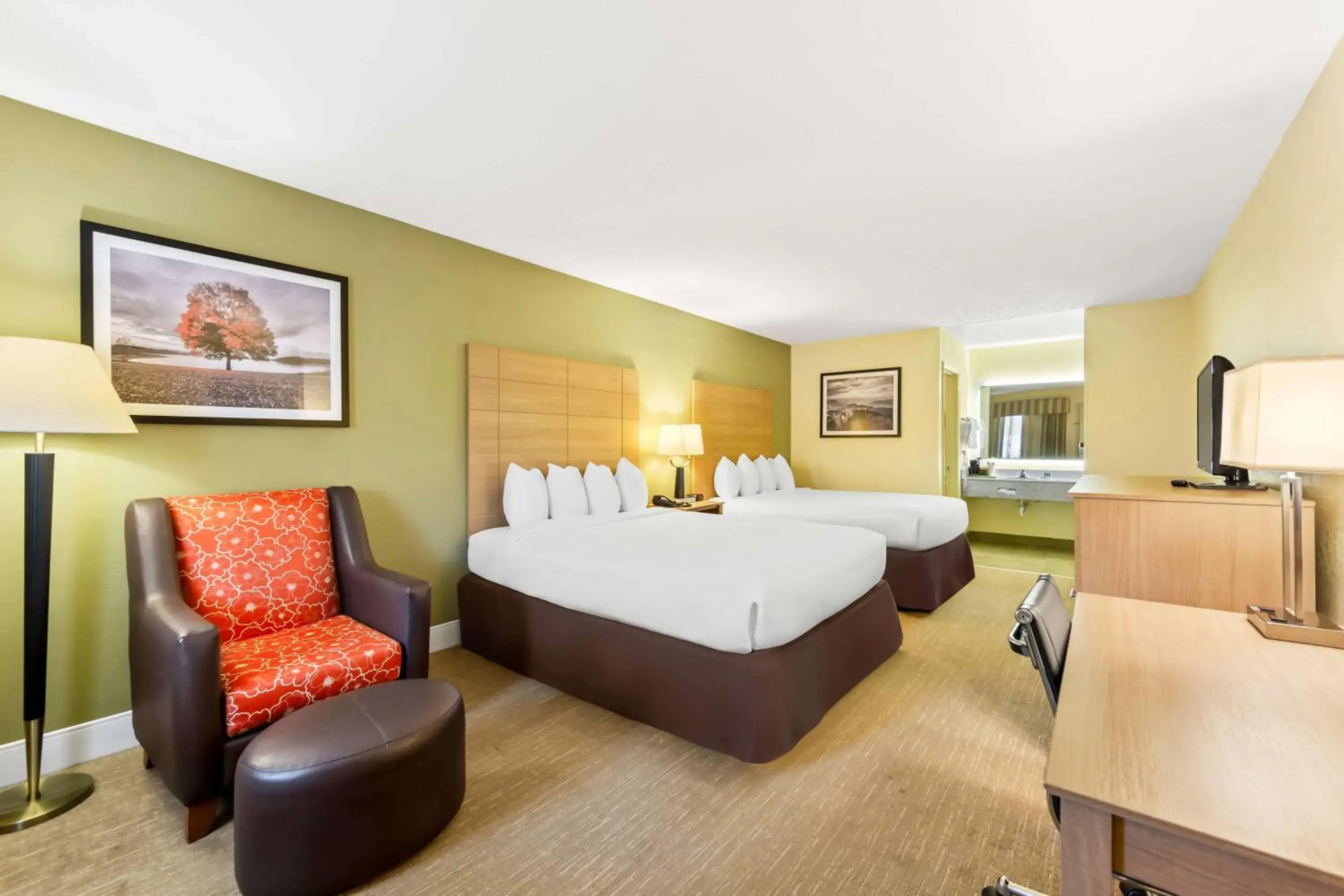 Bedroom, Bed in Best Western Dayton Bedroom, Bed in Best Western Dayton