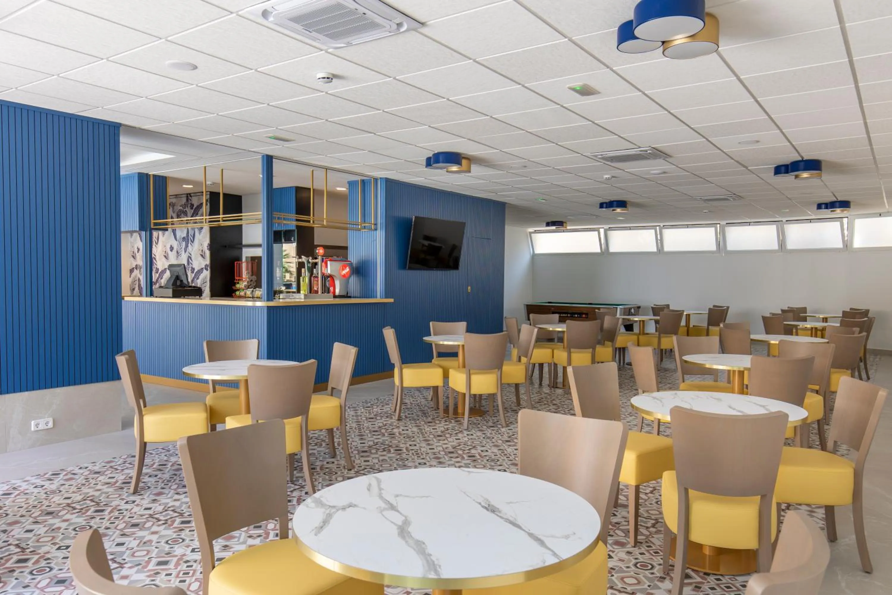 Lounge or bar in Aparthotel BCL Levante Beach