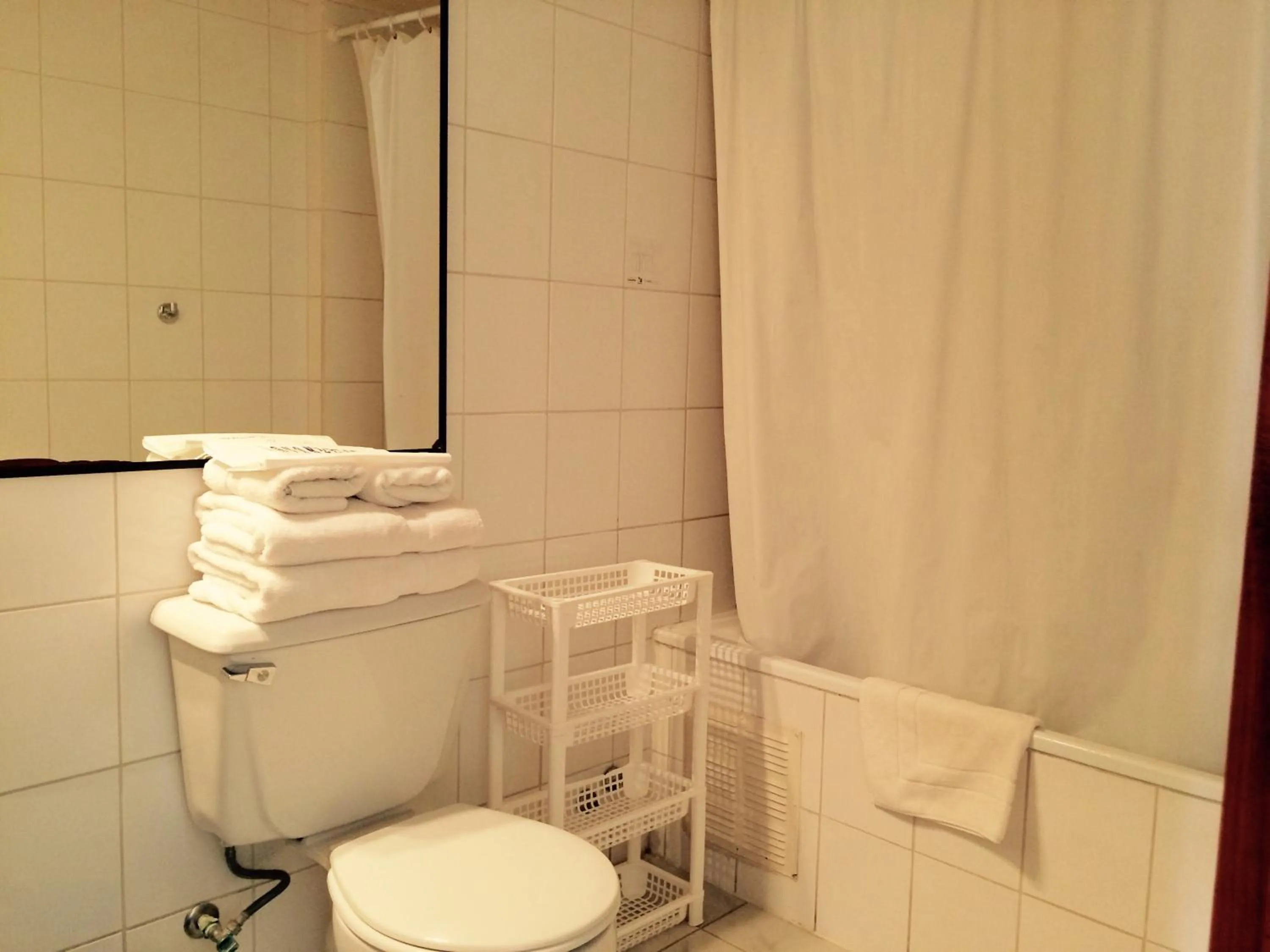 Toilet in Hotel Canto del Mar