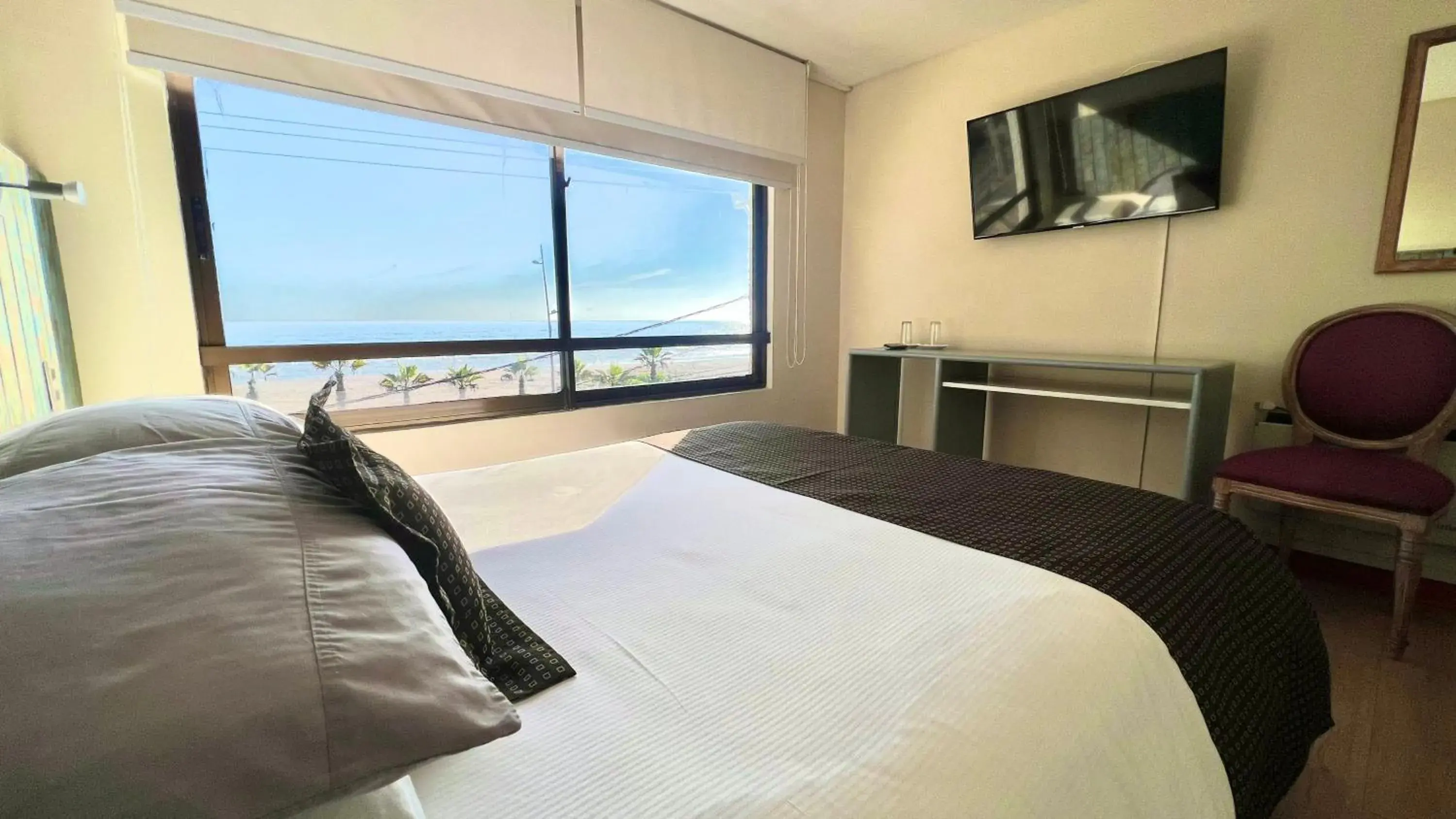 Photo of the whole room, Bed in Hotel Canto del Mar Photo of the whole room, Bed in Hotel Canto del Mar