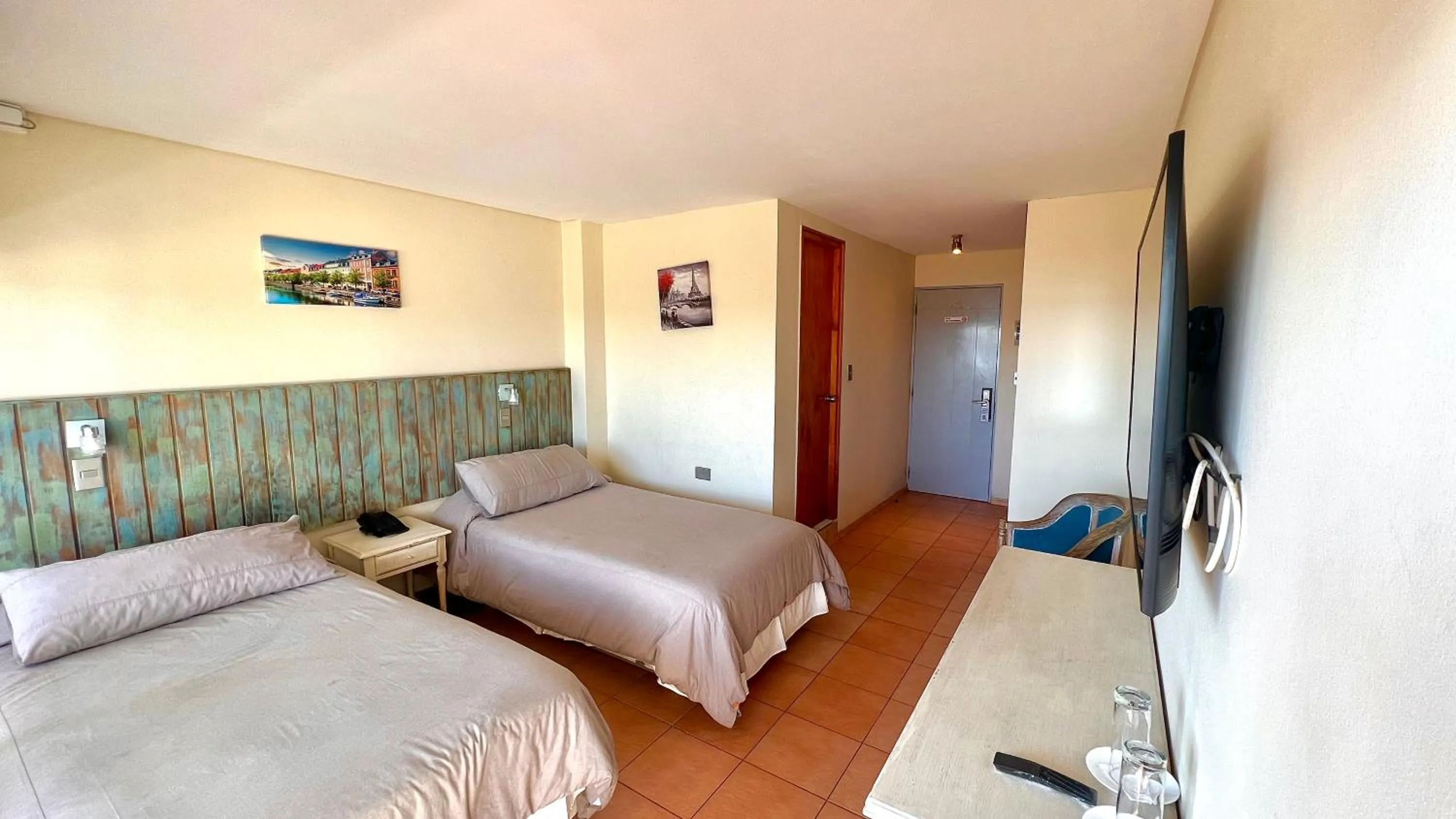 Photo of the whole room, Bed in Hotel Canto del Mar