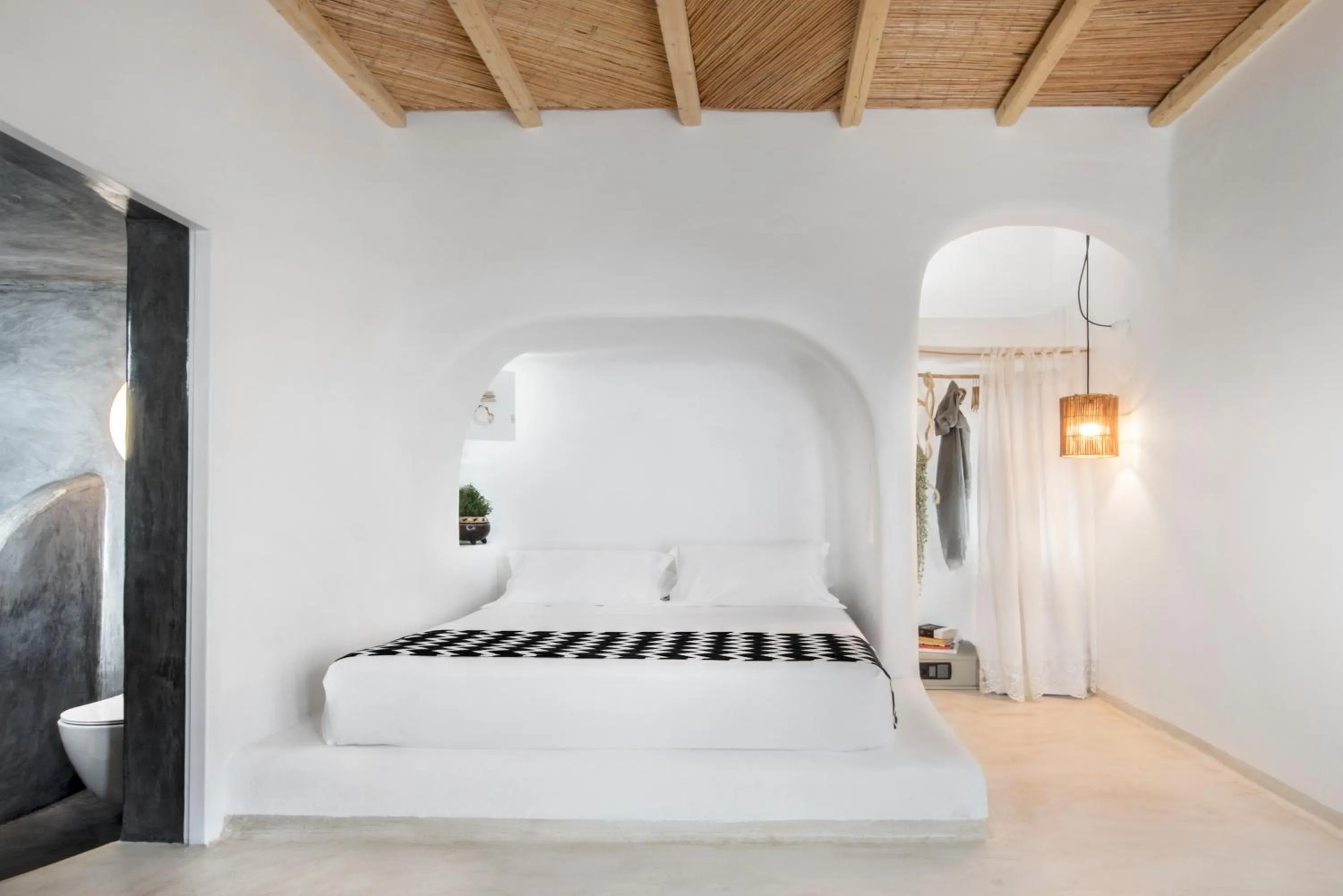 Photo of the whole room, Bed in Sophia Boutique Hotel