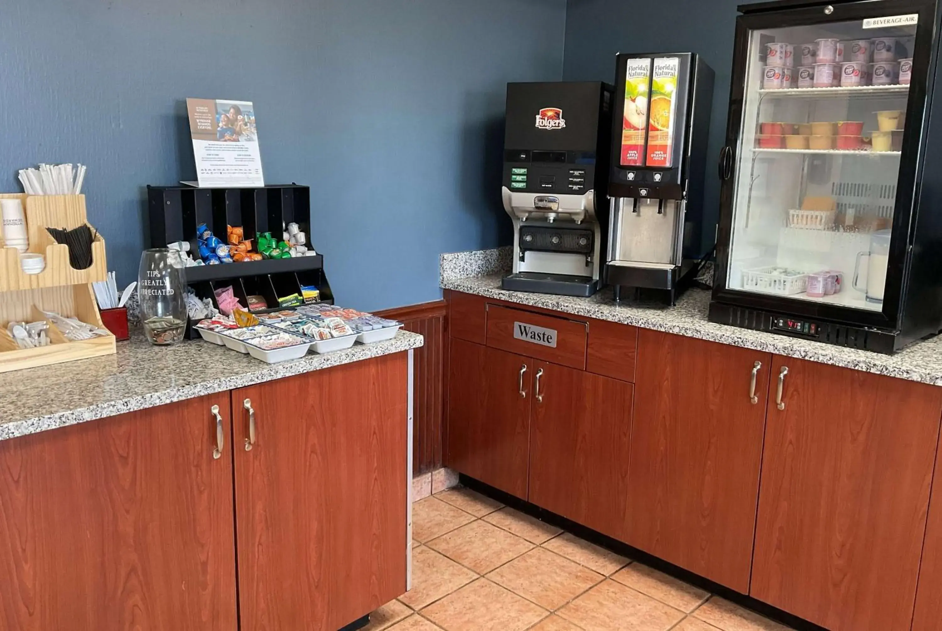 Breakfast in Baymont by Wyndham Petoskey Breakfast in Baymont by Wyndham Petoskey