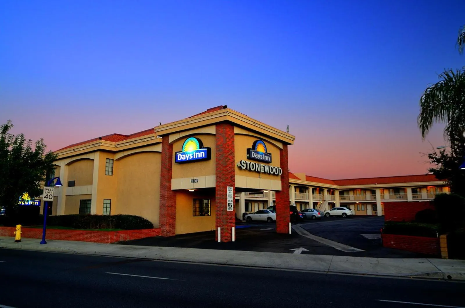 Property building in Days Inn by Wyndham Downey