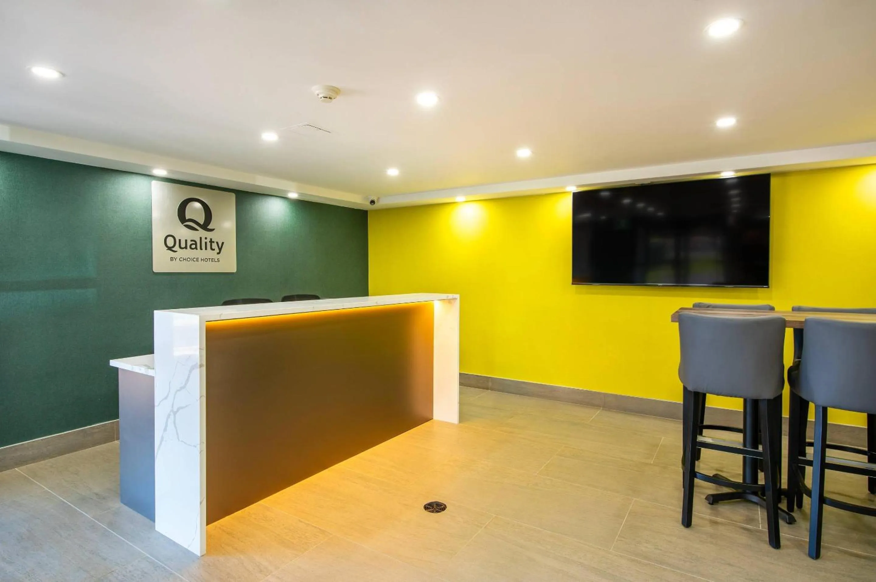 Lobby or reception in Quality Inn