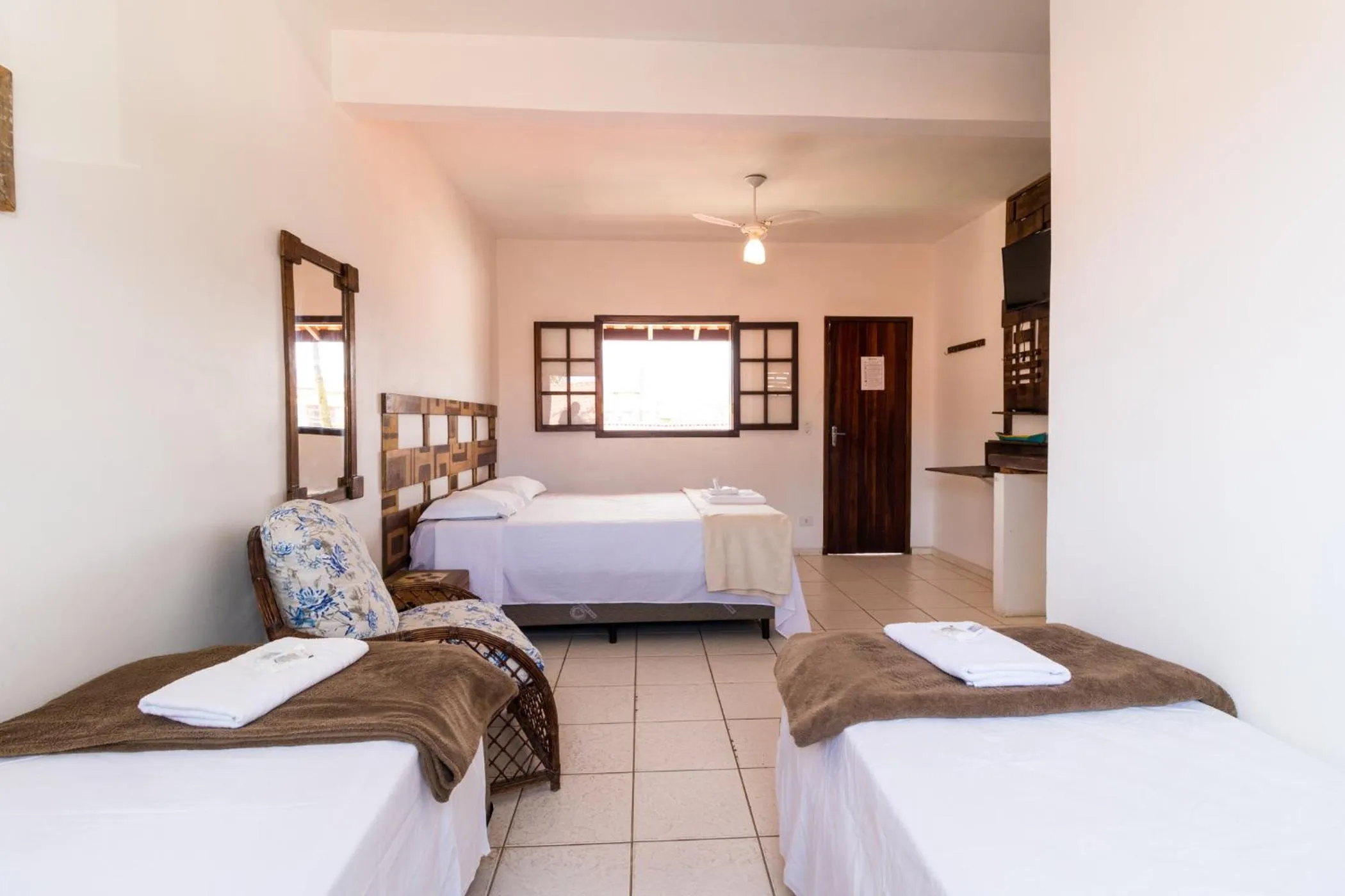 Photo of the whole room, Bed in HOTELARE Pousada Bóra Morá