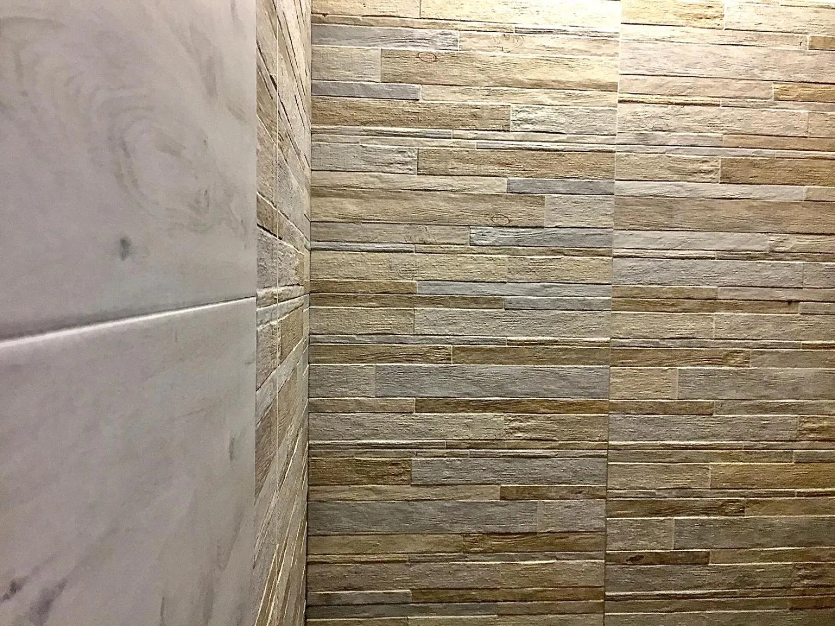 Shower in Guest House Maria