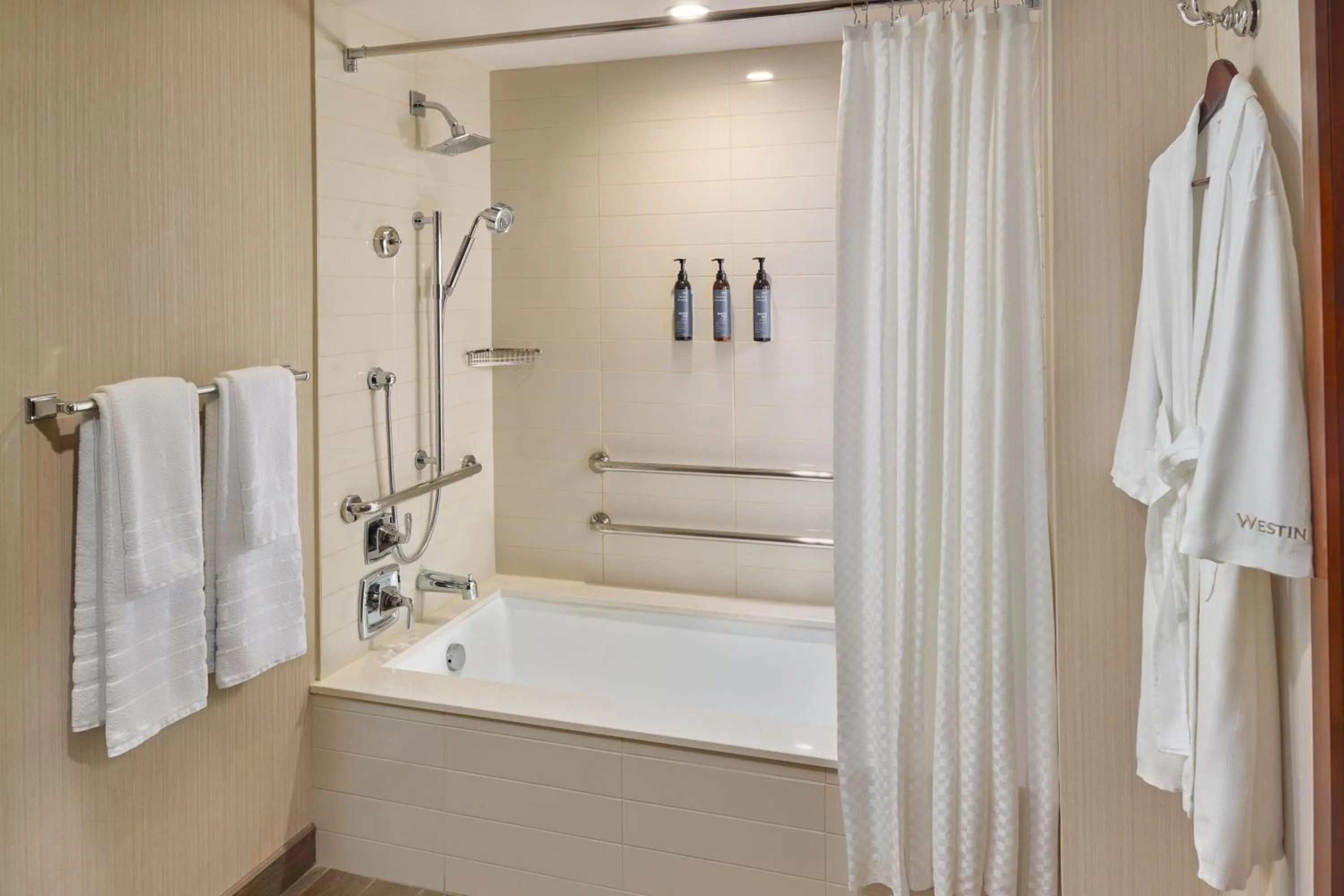 Bathroom in The Westin Hilton Head Island Resort & Spa