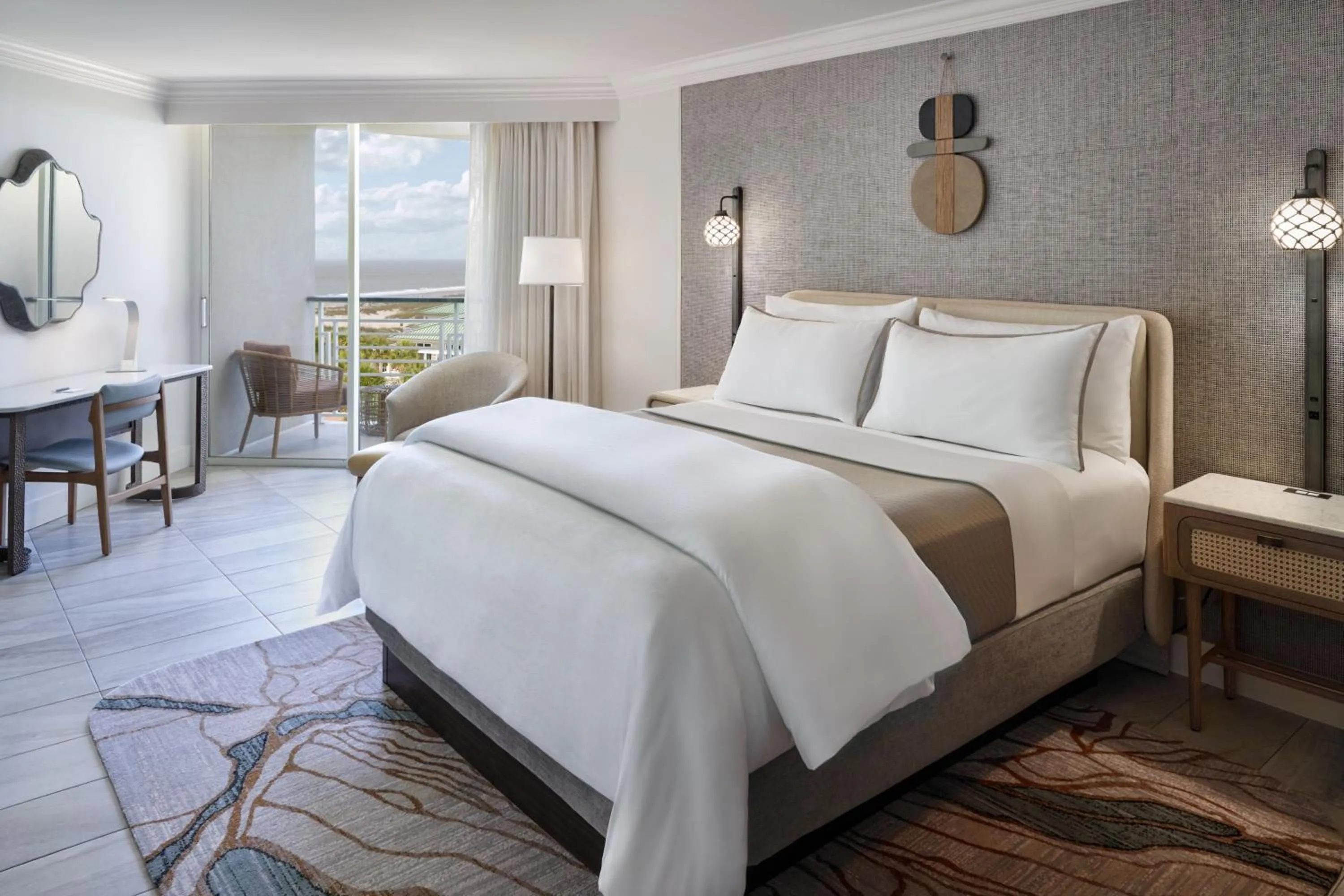 Bedroom, Bed in The Westin Hilton Head Island Resort & Spa