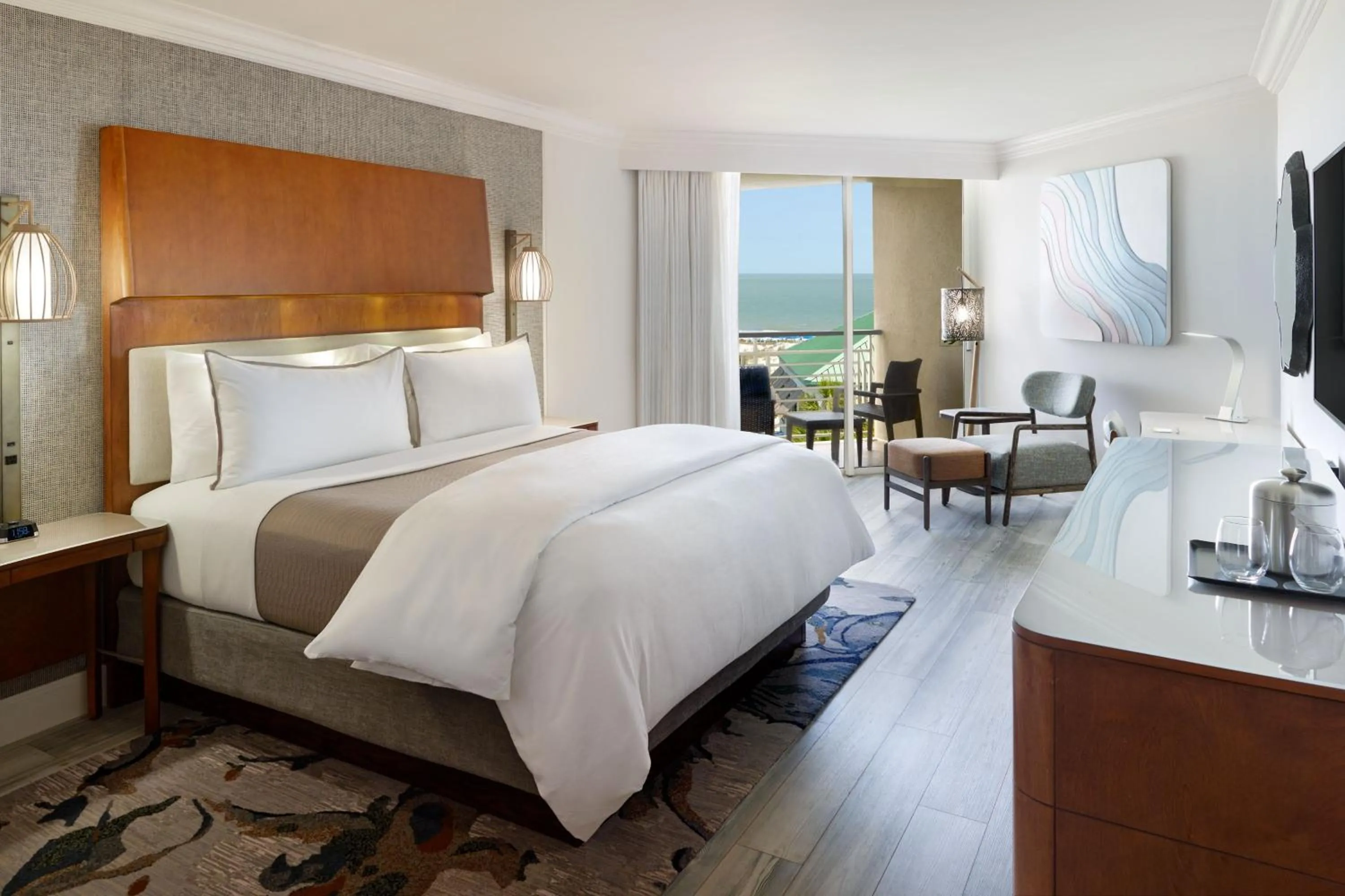 Photo of the whole room, Bed in The Westin Hilton Head Island Resort & Spa