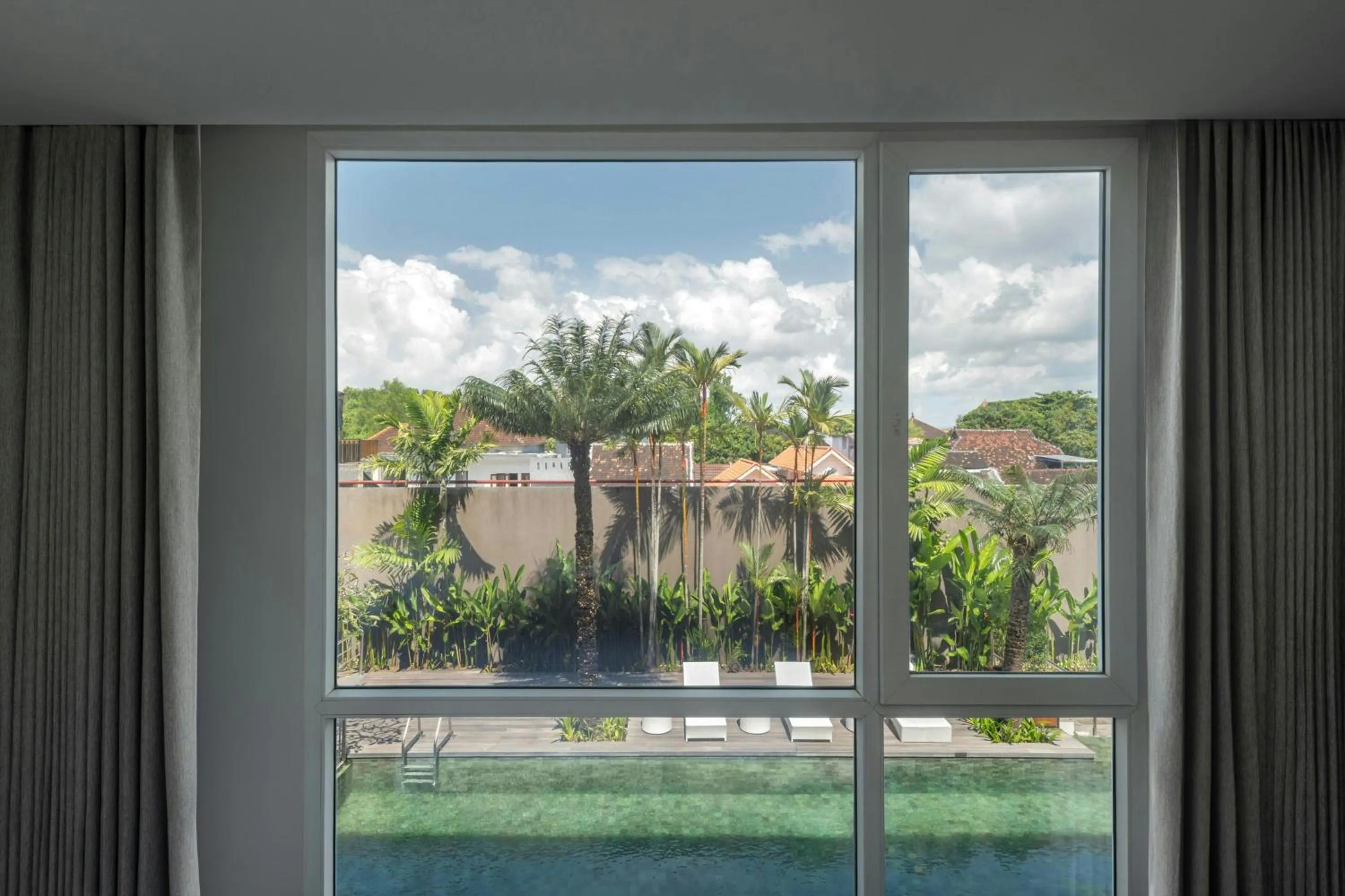 Swimming pool in Fairfield by Marriott Bali Kuta Ngurah Rai