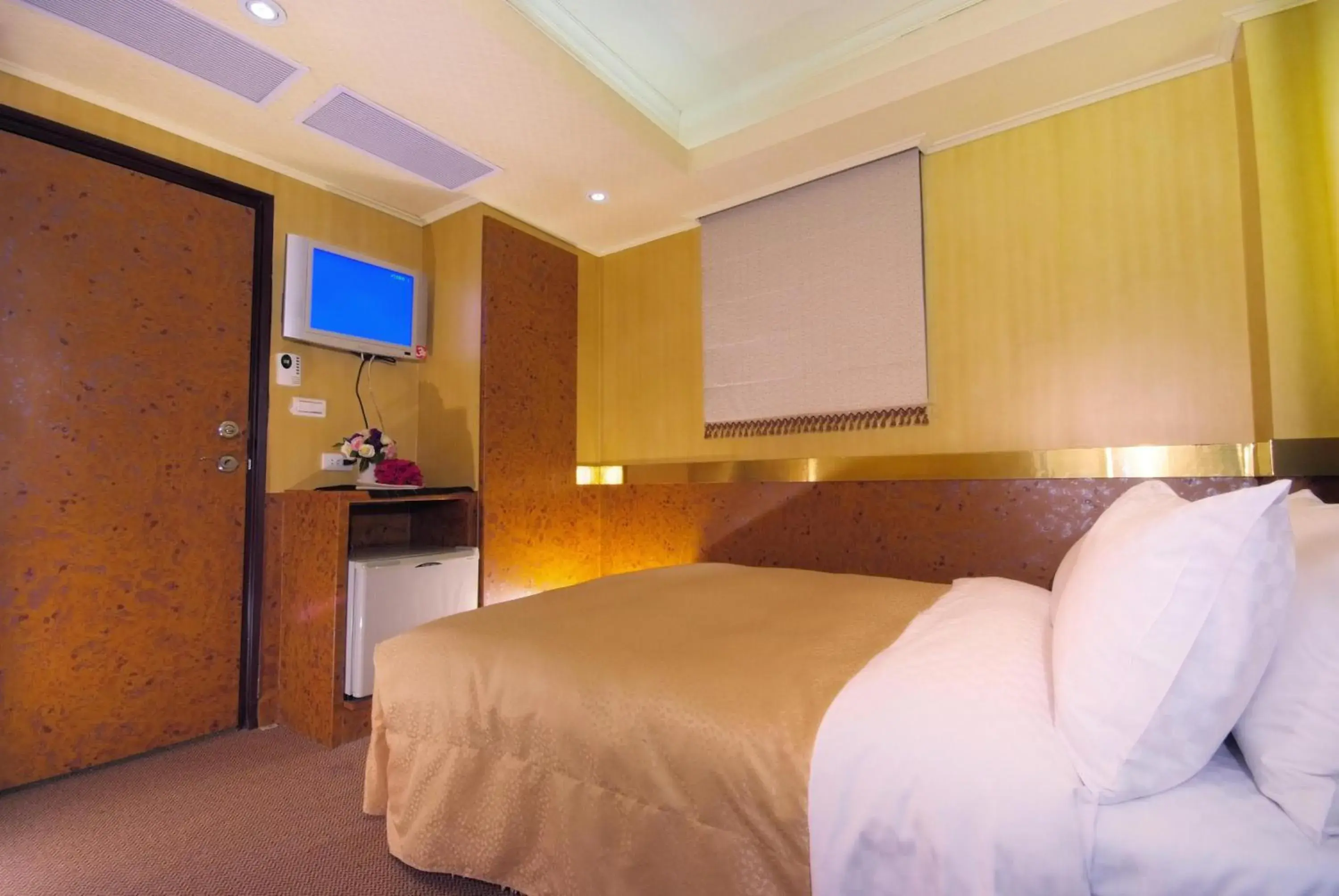 Photo of the whole room, Bed in Lio Hotel - Taipei Main Station Photo of the whole room, Bed in Lio Hotel - Taipei Main Station