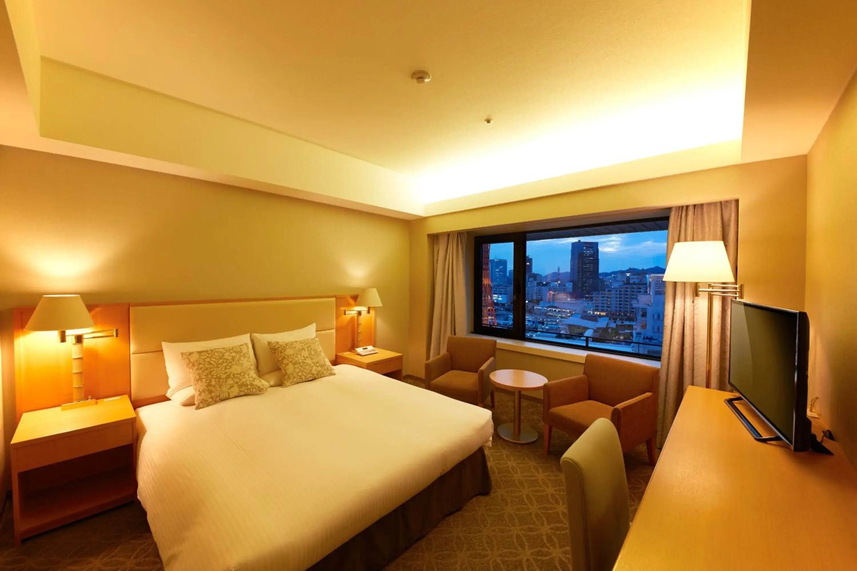 Standard Queen Room (6th-15th Floor) in Hotel Okura Kobe Standard Queen Room (6th-15th Floor) in Hotel Okura Kobe