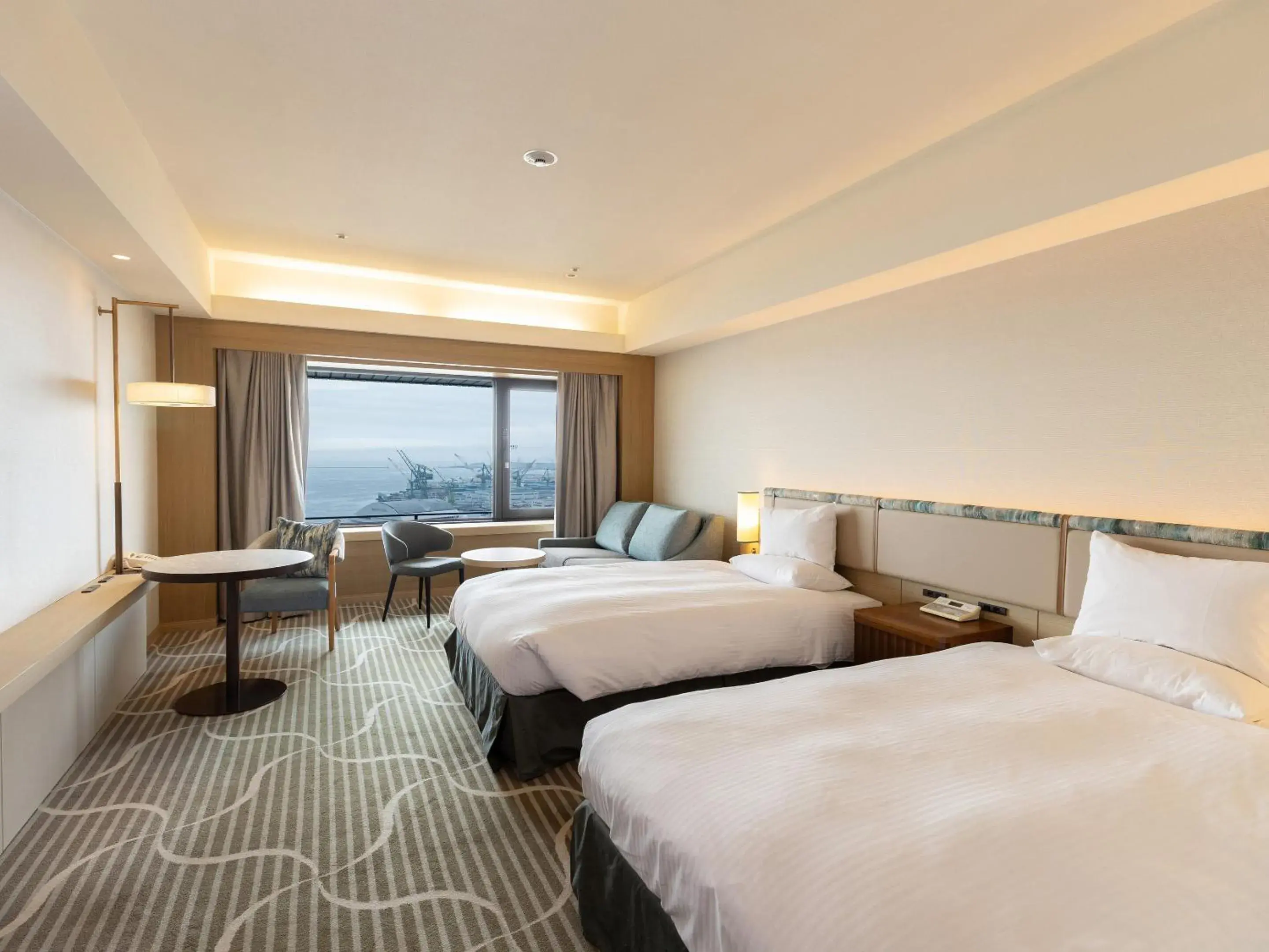 Photo of the whole room, Bed in Hotel Okura Kobe Photo of the whole room, Bed in Hotel Okura Kobe