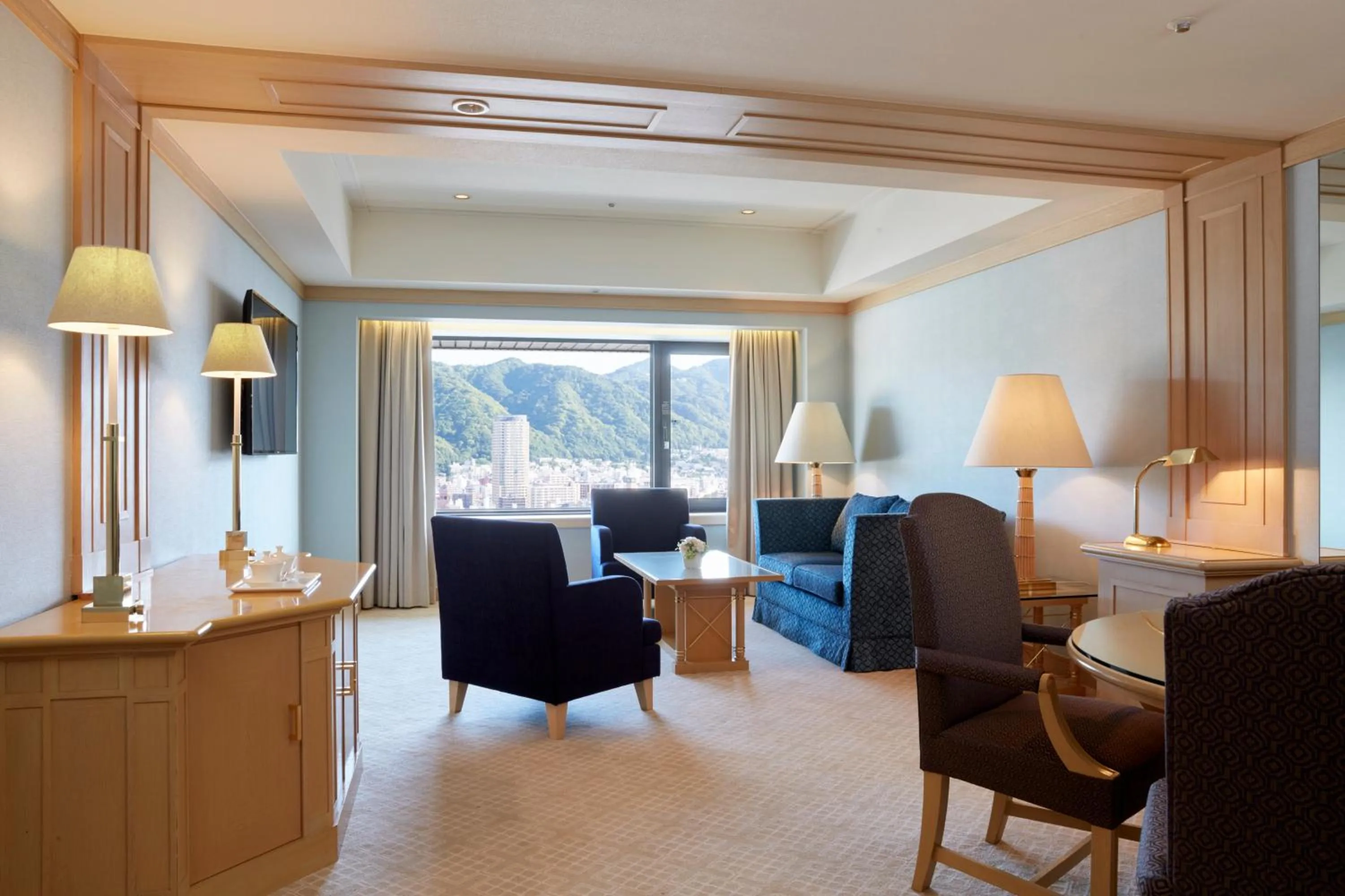 Photo of the whole room in Hotel Okura Kobe