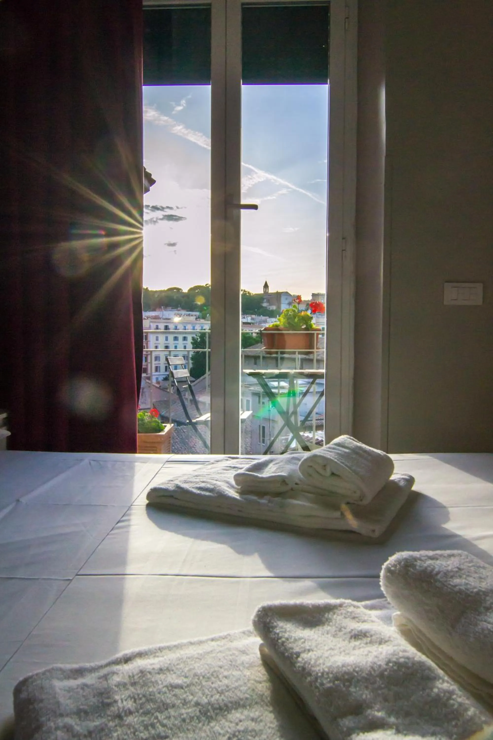 City view, Bed in Top Floor Trastevere