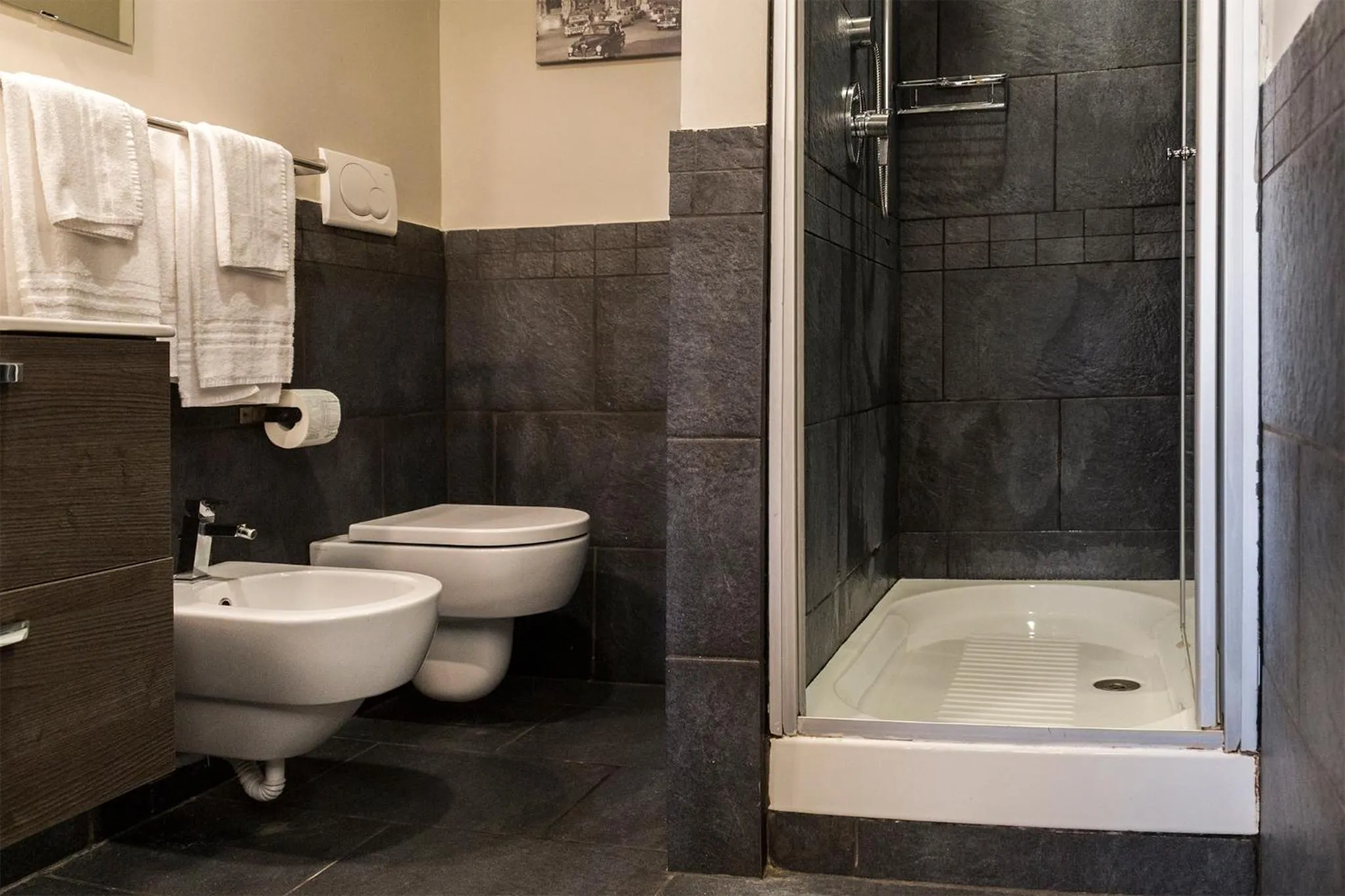 Bed in Top Floor Trastevere