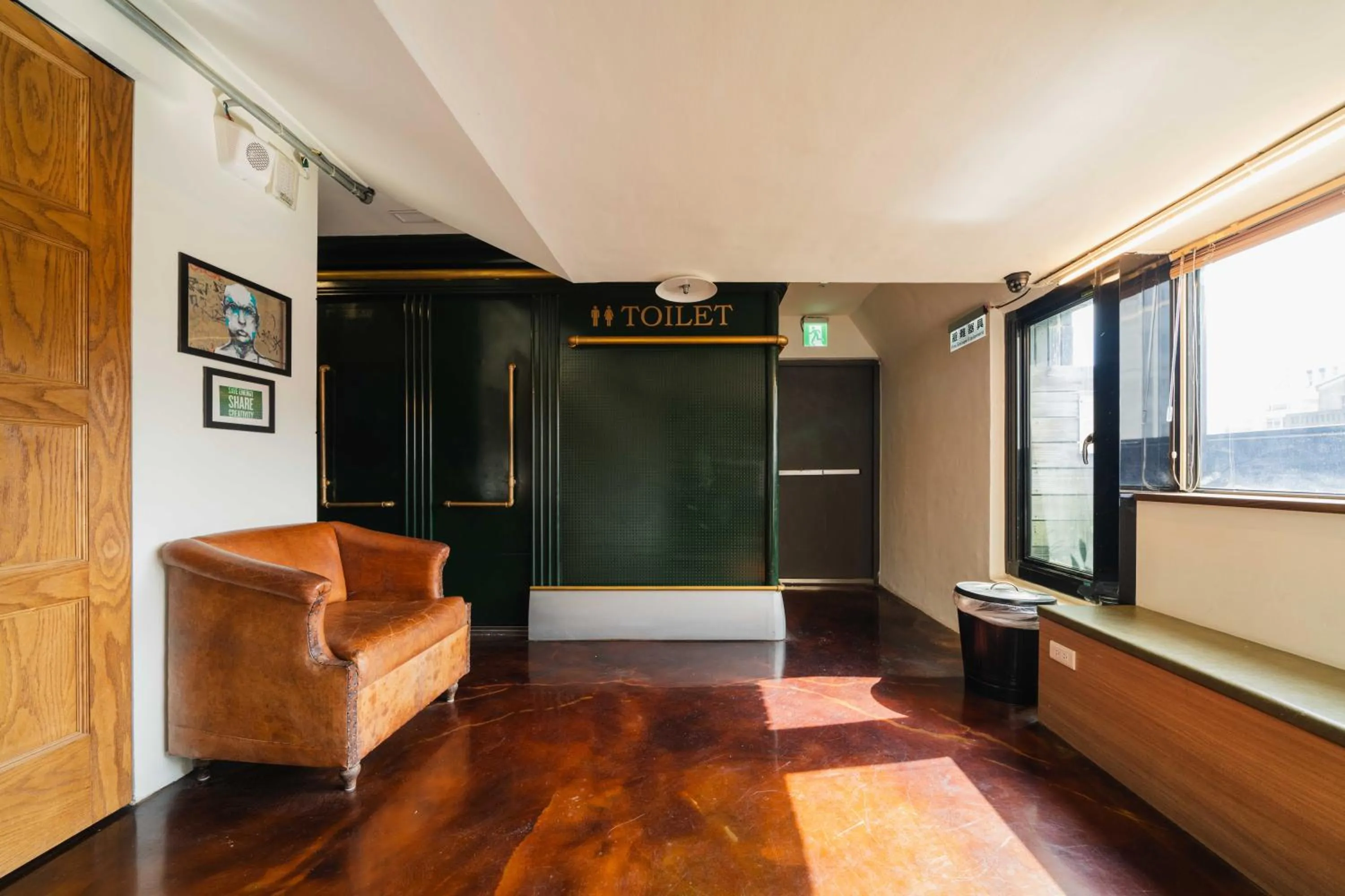 On site in SWIIO Hotel Ximending