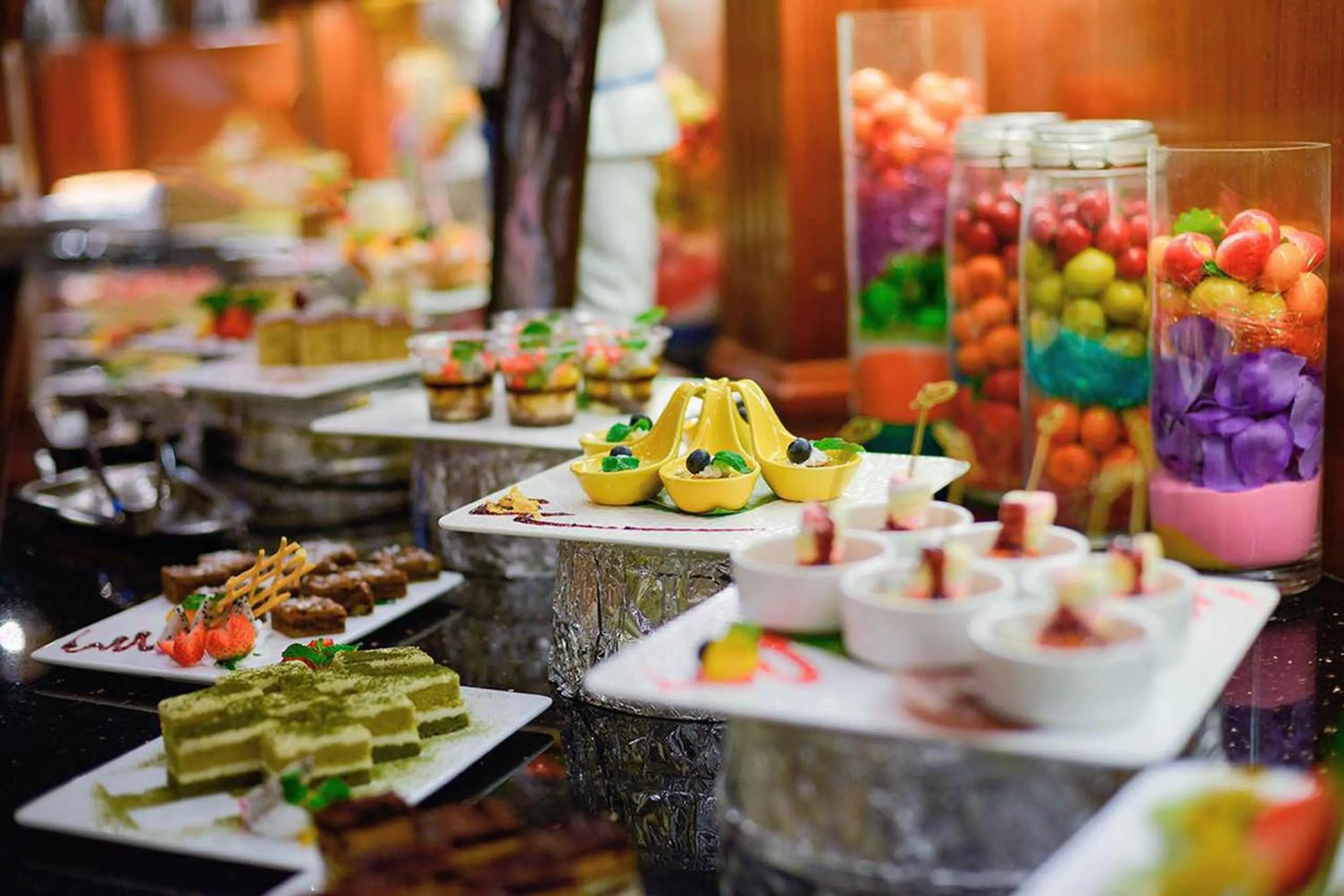 Breakfast, Food in Hotel Canton