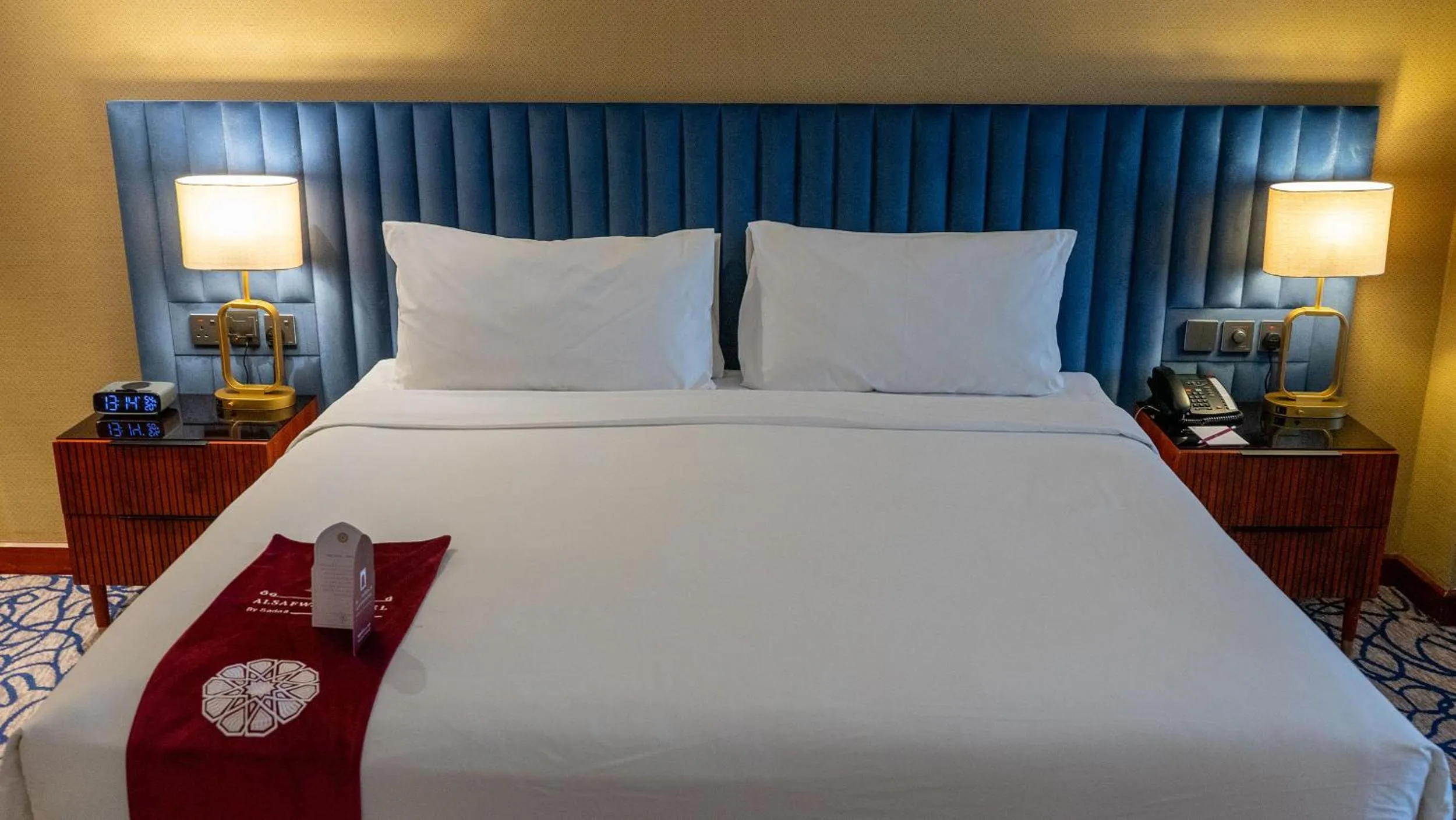 Bed in Al Safwah Hotel First Tower 1