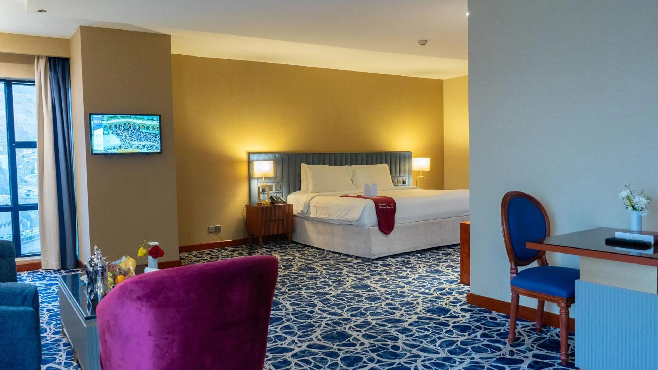 Bed in Al Safwah Hotel First Tower 1
