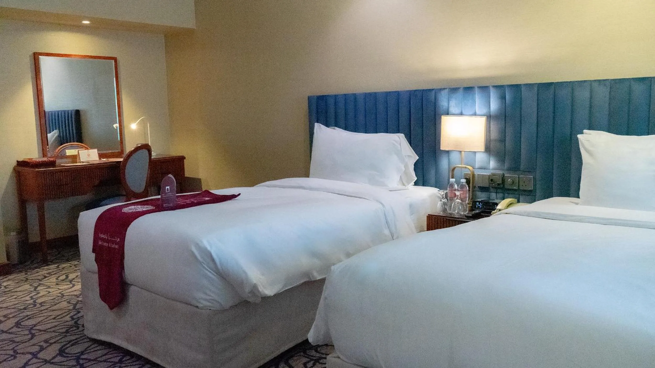 Bed in Al Safwah Hotel First Tower 1
