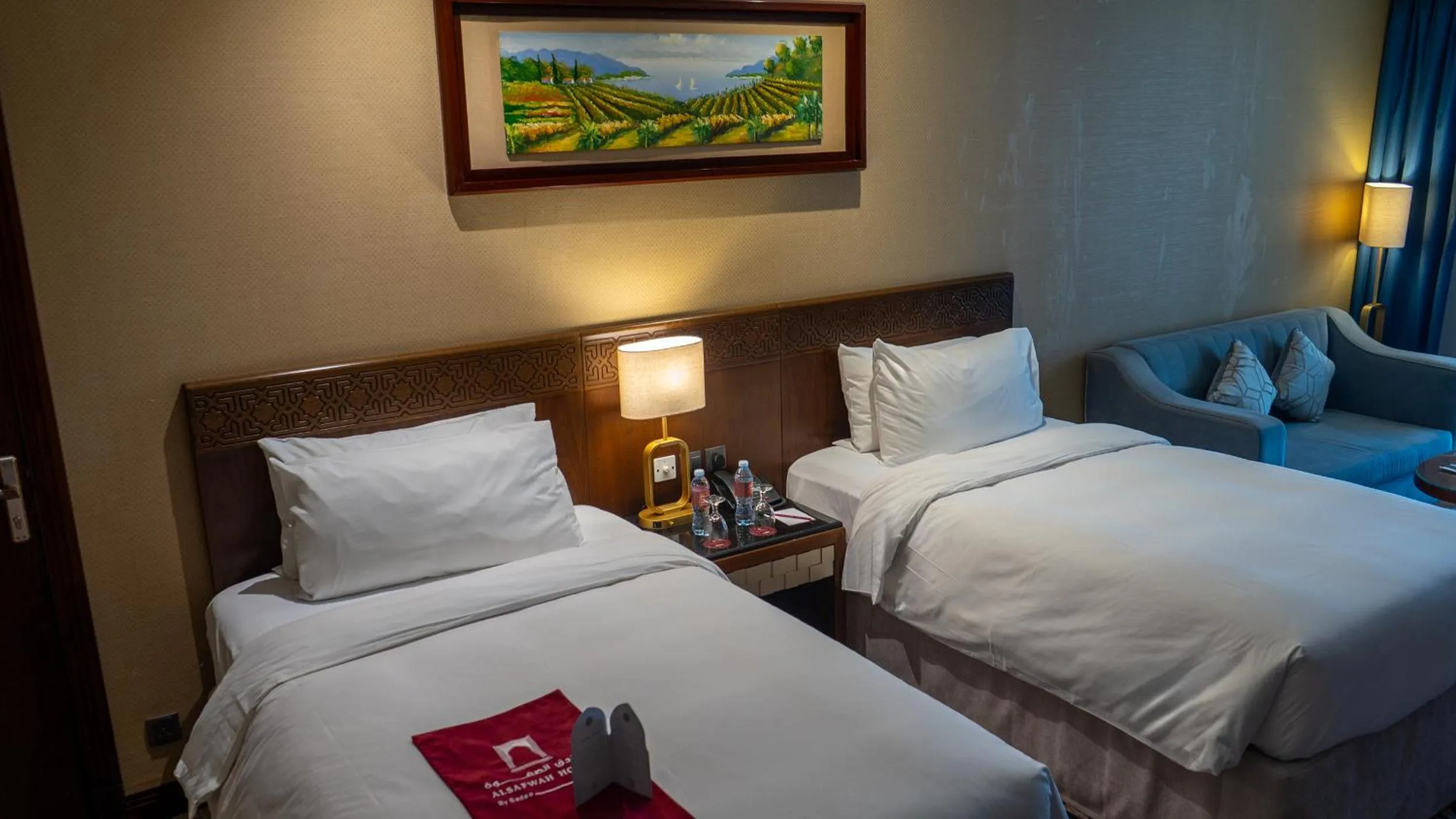 Bed in Al Safwah Hotel First Tower 1