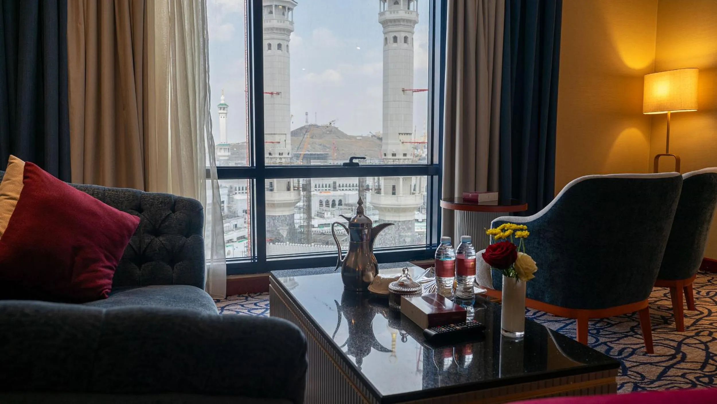 Bedroom in Al Safwah Hotel First Tower 1