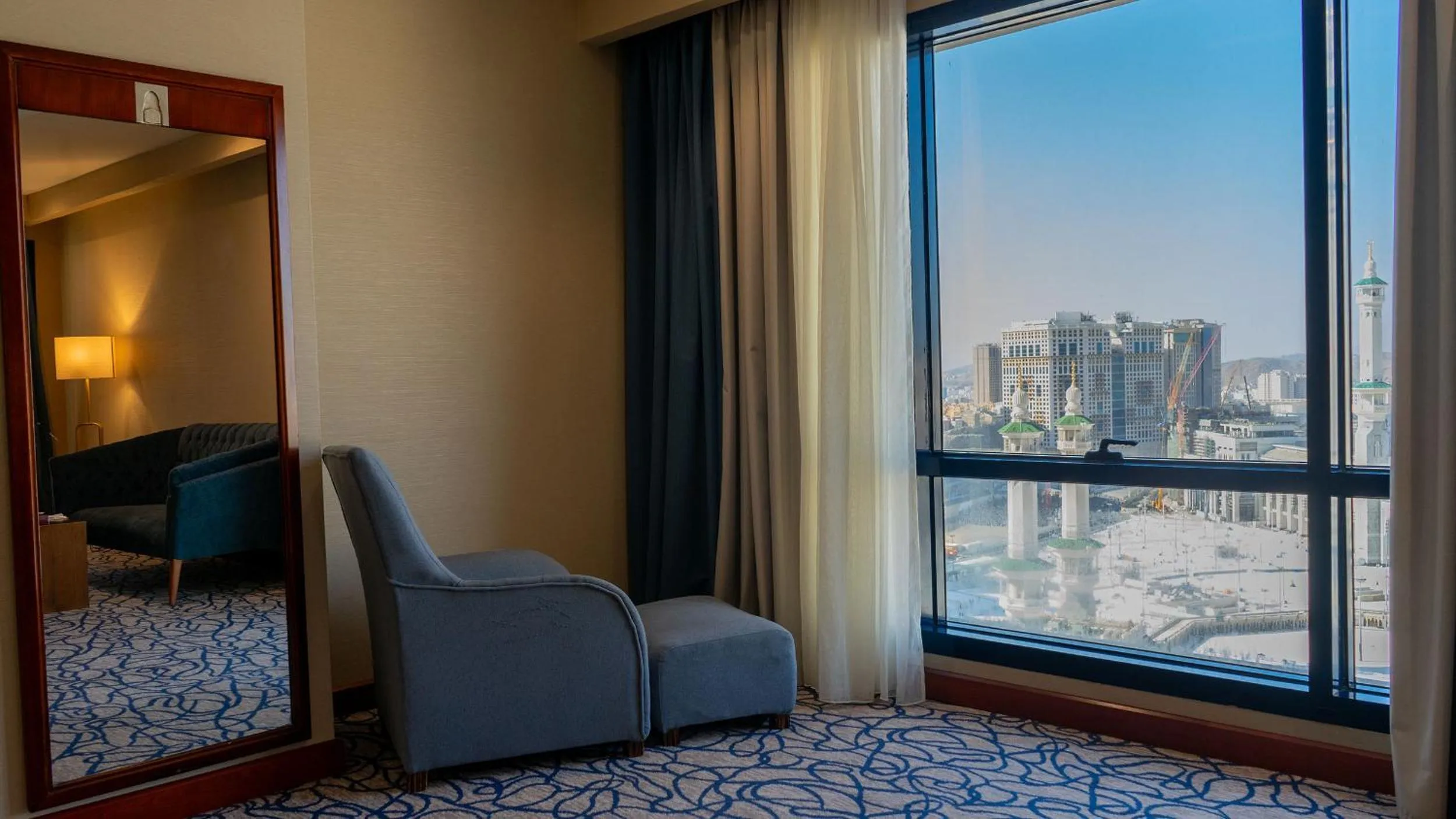 Massage in Al Safwah Hotel First Tower 1