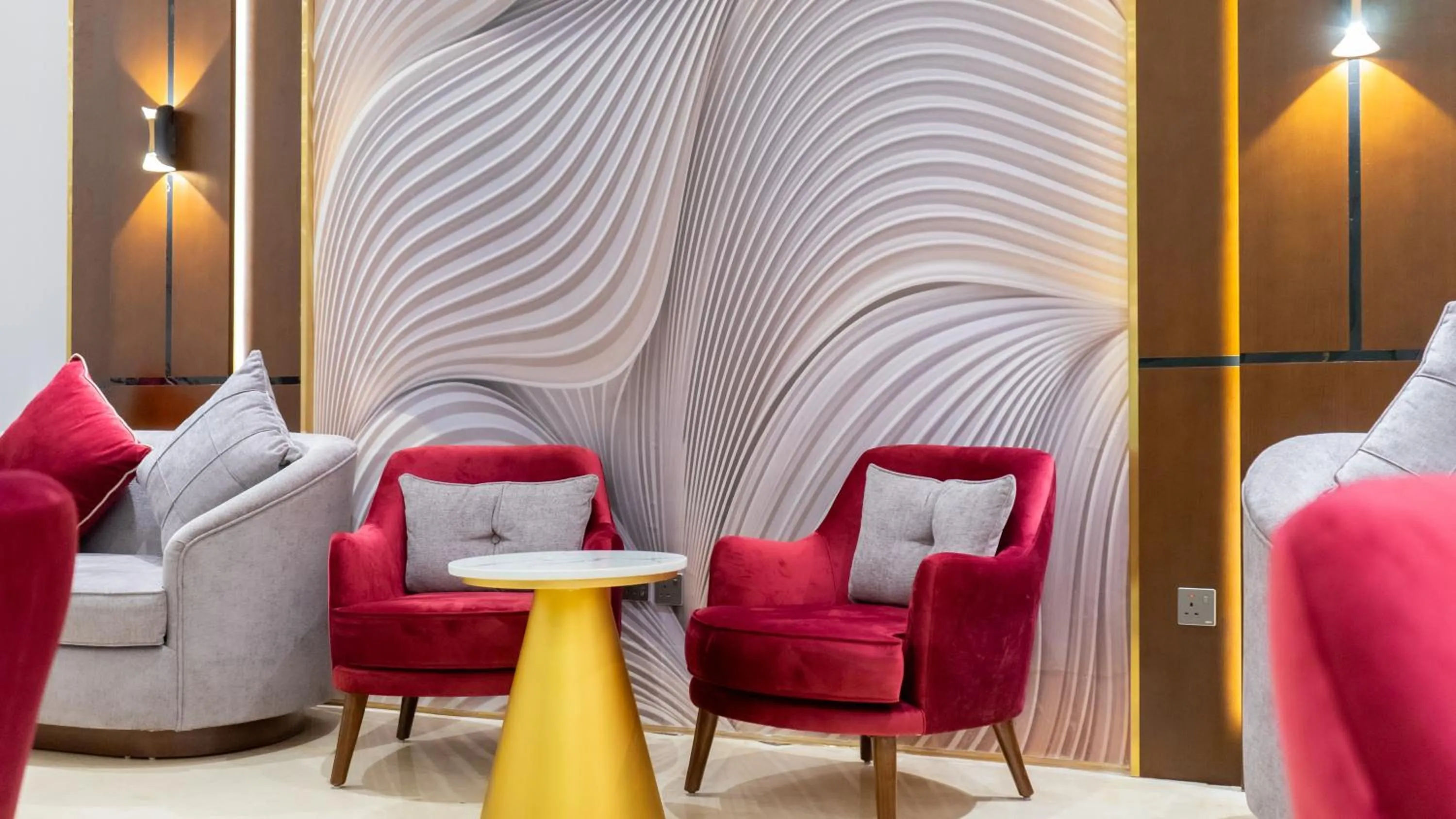 Lobby or reception in Al Safwah Hotel First Tower 1