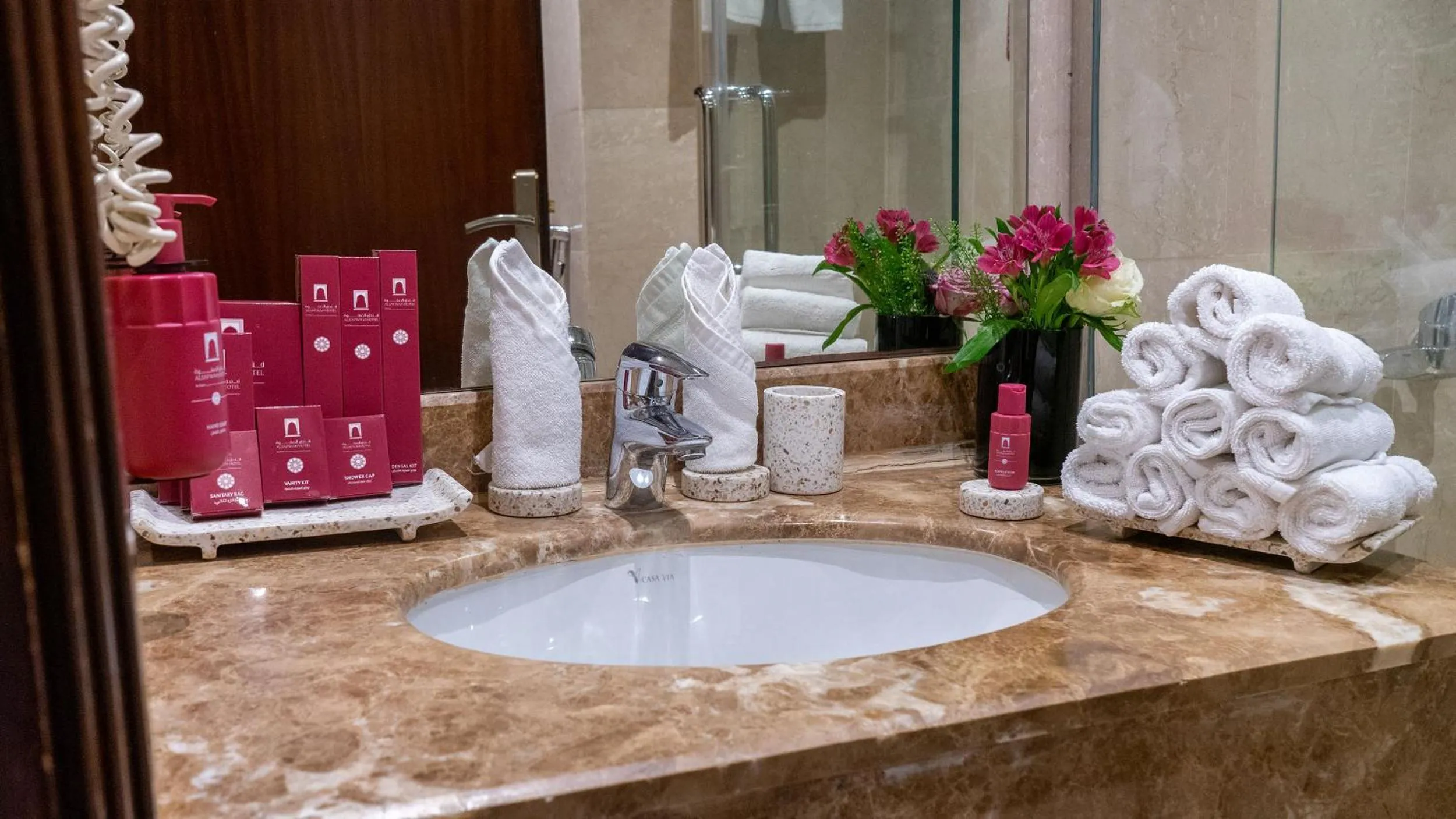 Bathroom in Al Safwah Hotel First Tower 1