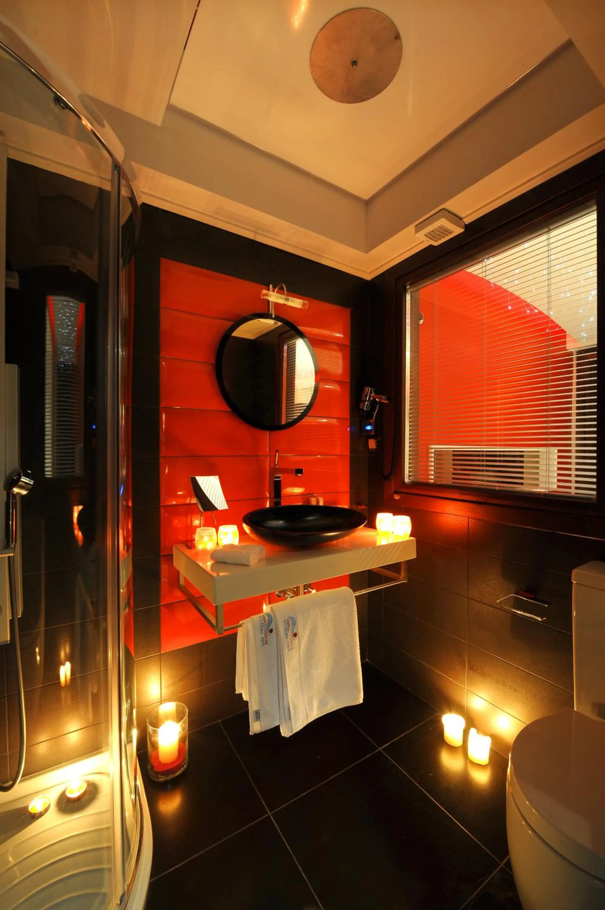 Bathroom in Iakovakis Suites & Spa