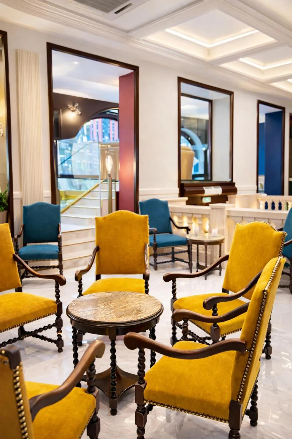 Property building in Grand Hôtel d'Espagne