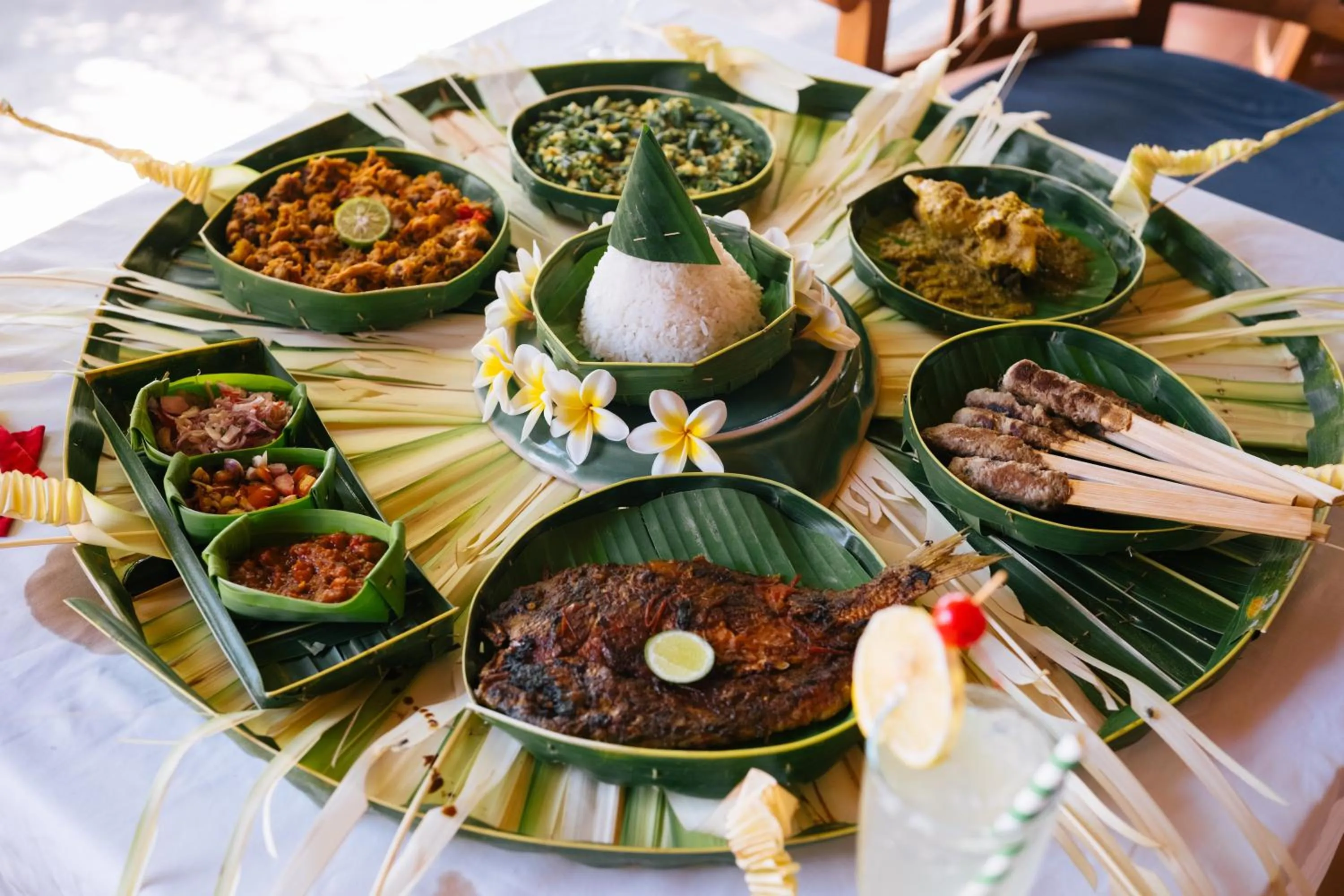 Food in New Starlight Hotel Lovina