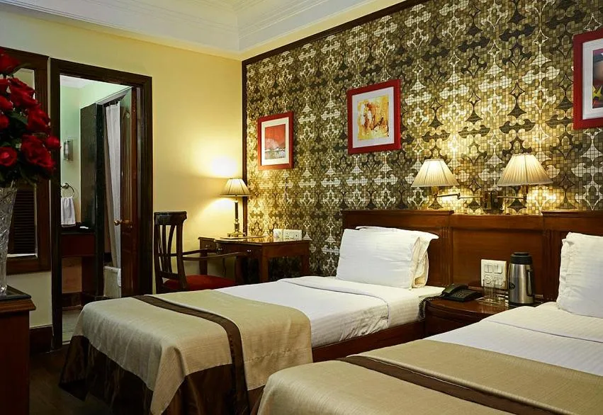 Qutub Residency