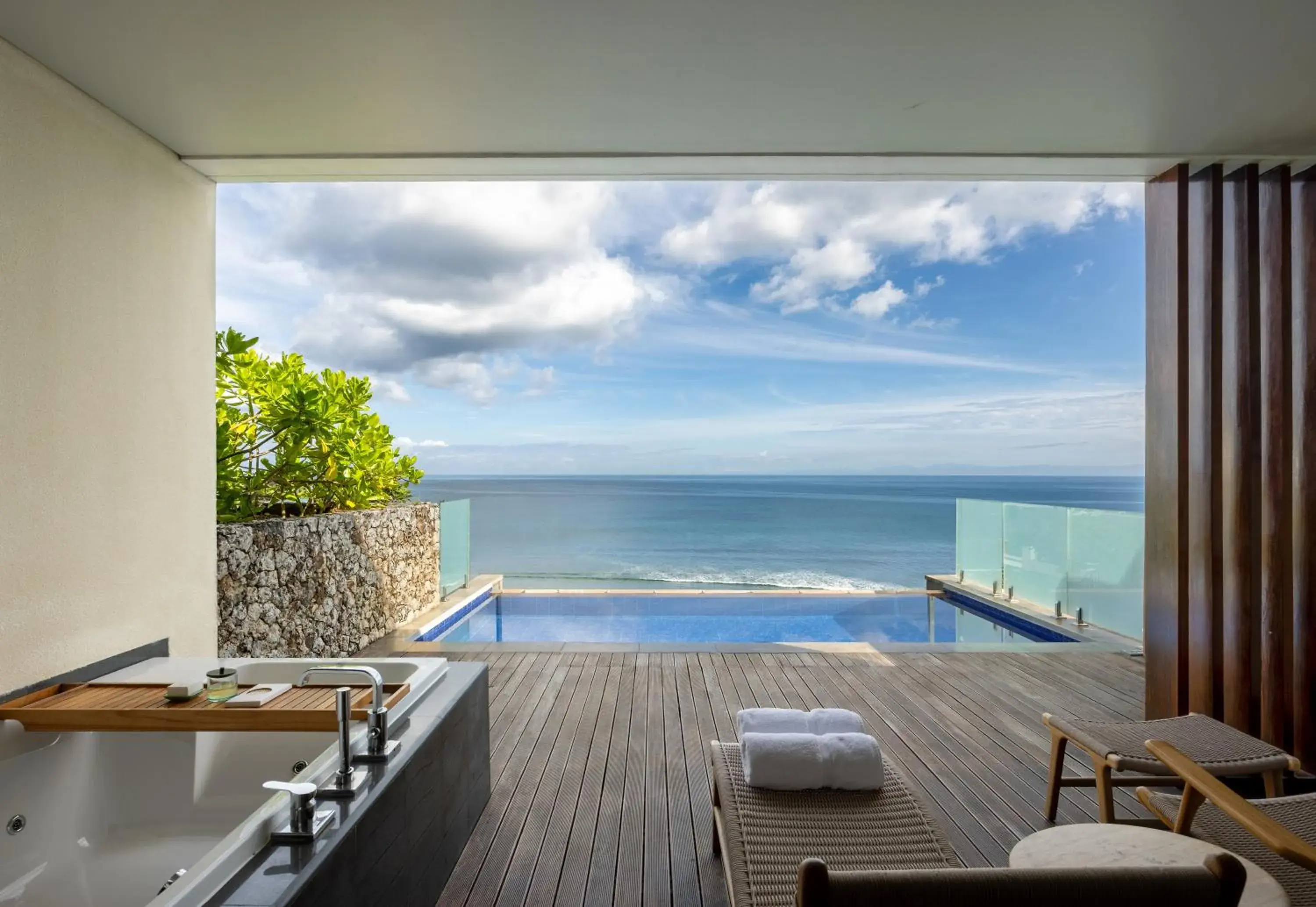 Suite with Private Pool in Anantara Uluwatu Bali Resort Suite with Private Pool in Anantara Uluwatu Bali Resort