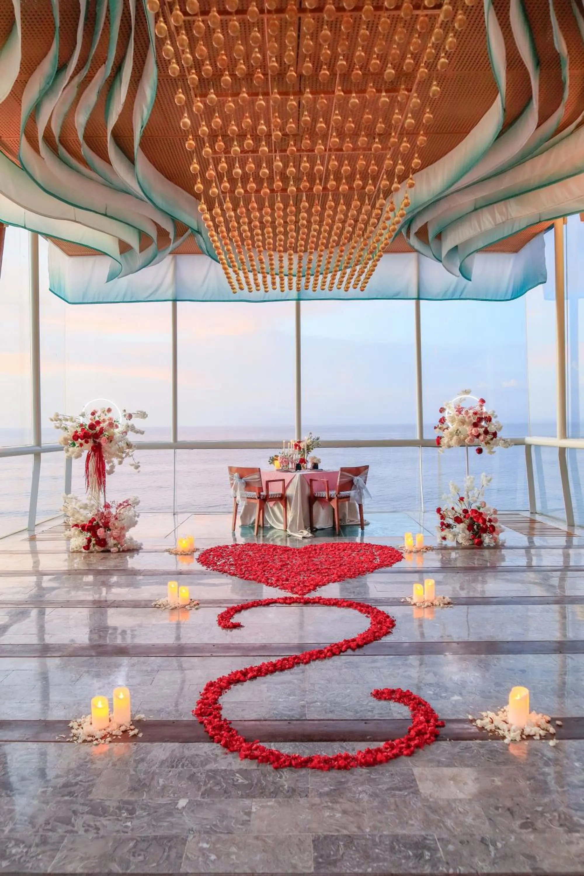 Dinner in Anantara Uluwatu Bali Resort