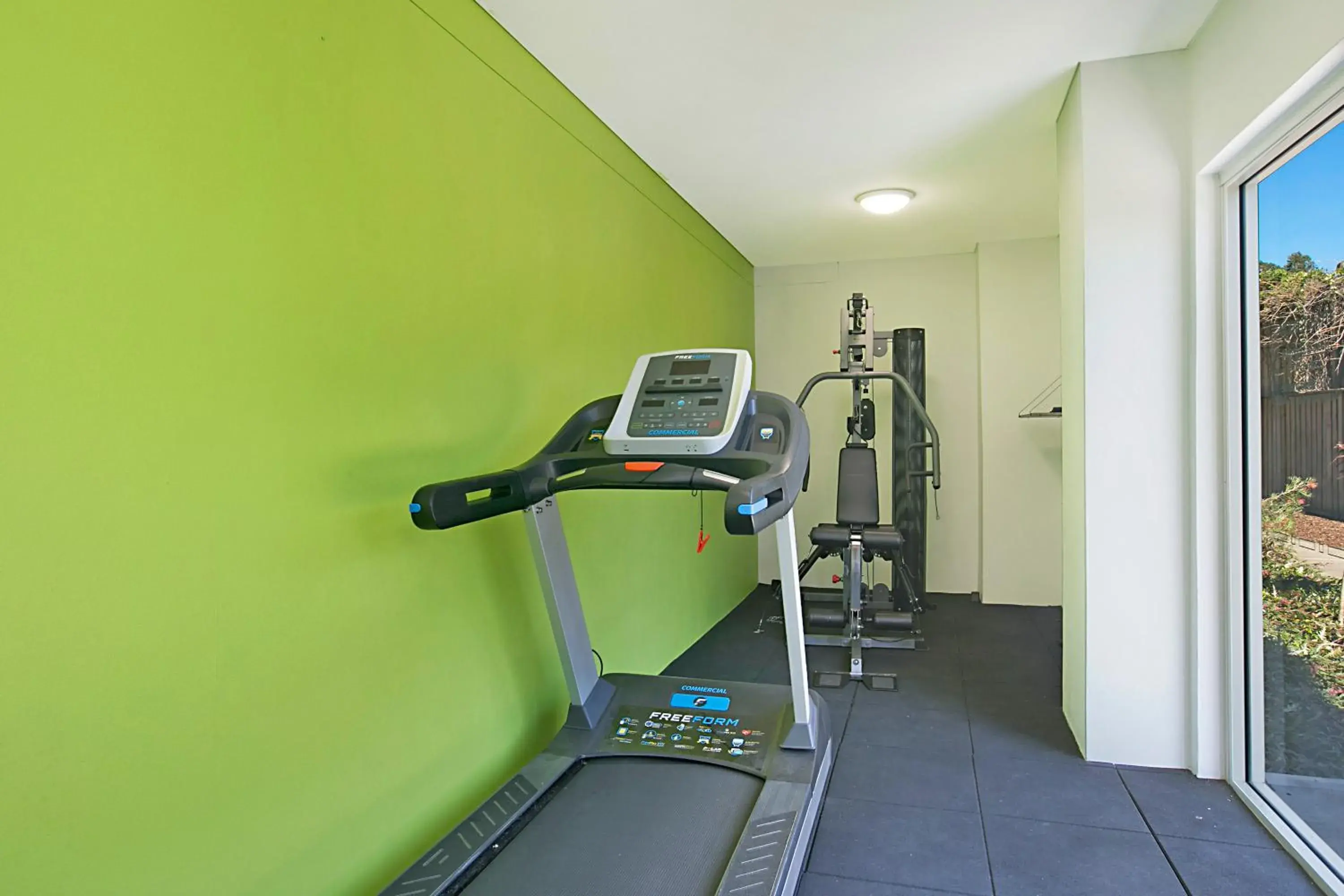 Fitness centre/facilities in Mantra Nelson Bay Fitness centre/facilities in Mantra Nelson Bay