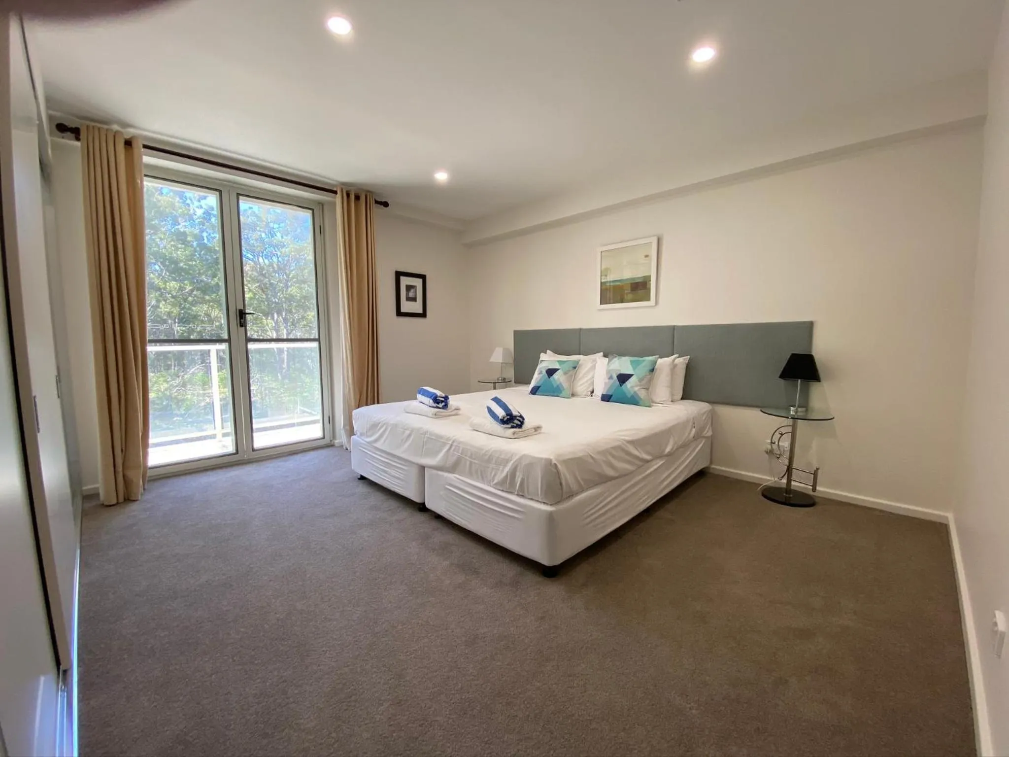 Bedroom, Bed in Mantra Nelson Bay