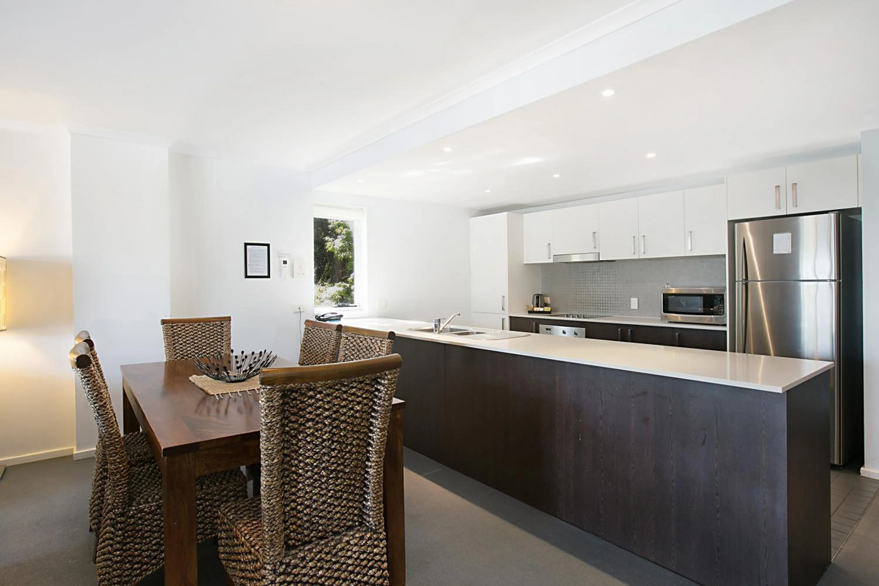 Kitchen or kitchenette in Mantra Nelson Bay