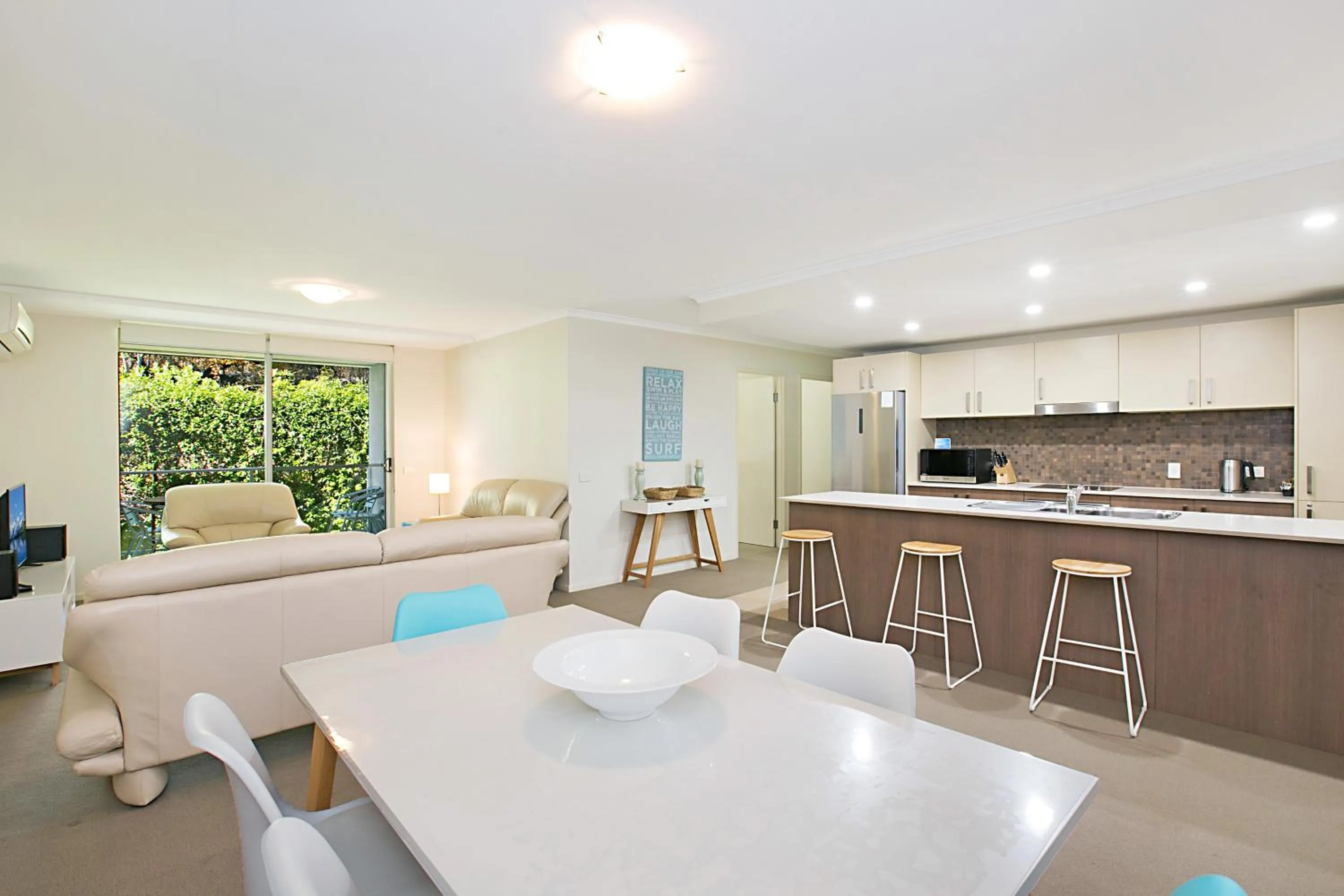 Kitchen or kitchenette in Mantra Nelson Bay