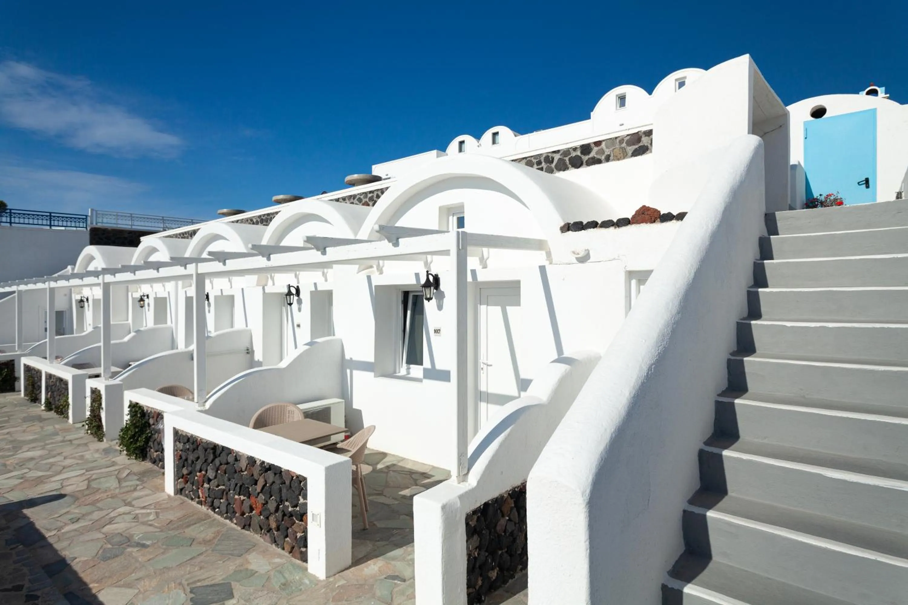 Property building in Caldera Butterfly Villas