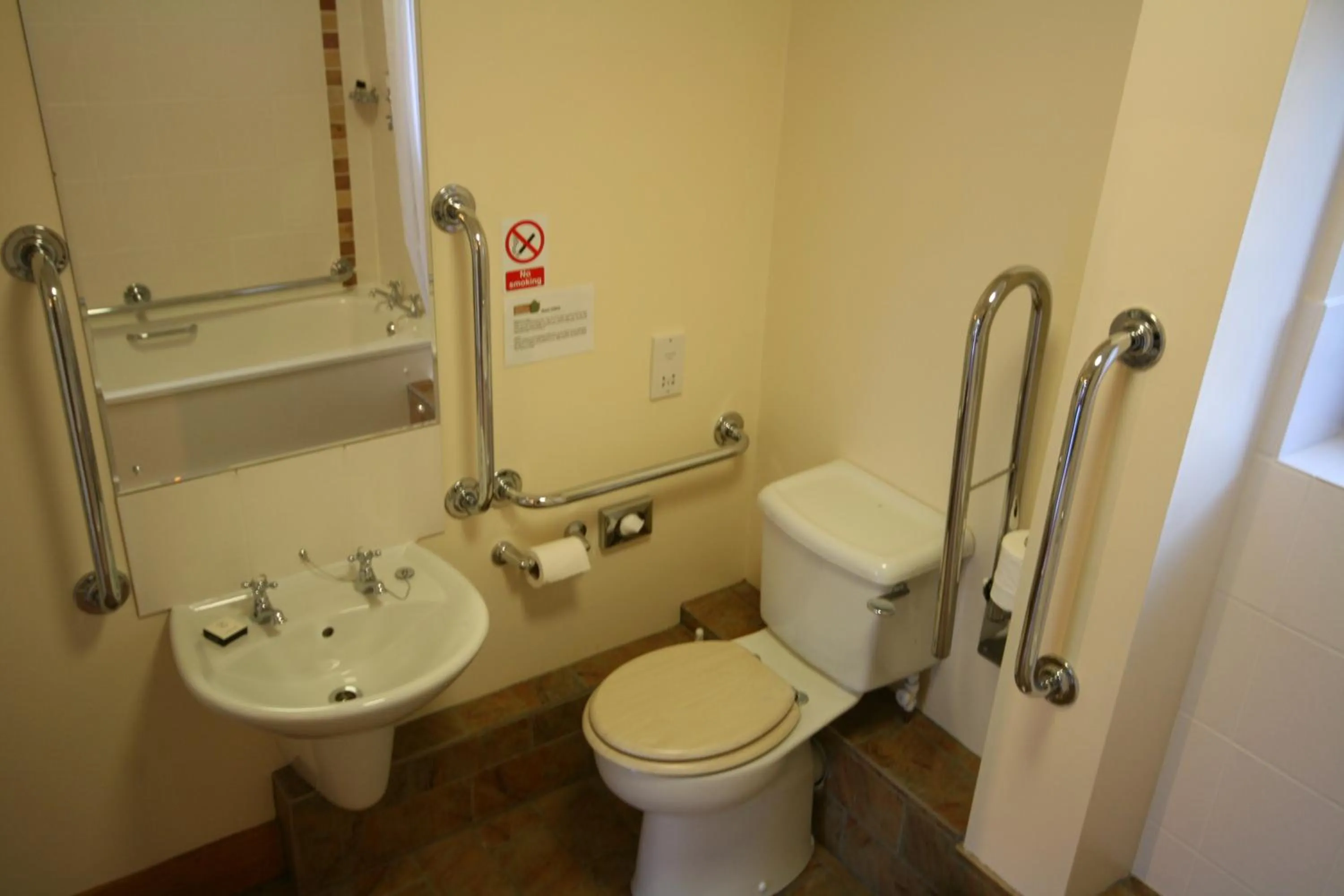 Toilet in Upper Neatham Mill