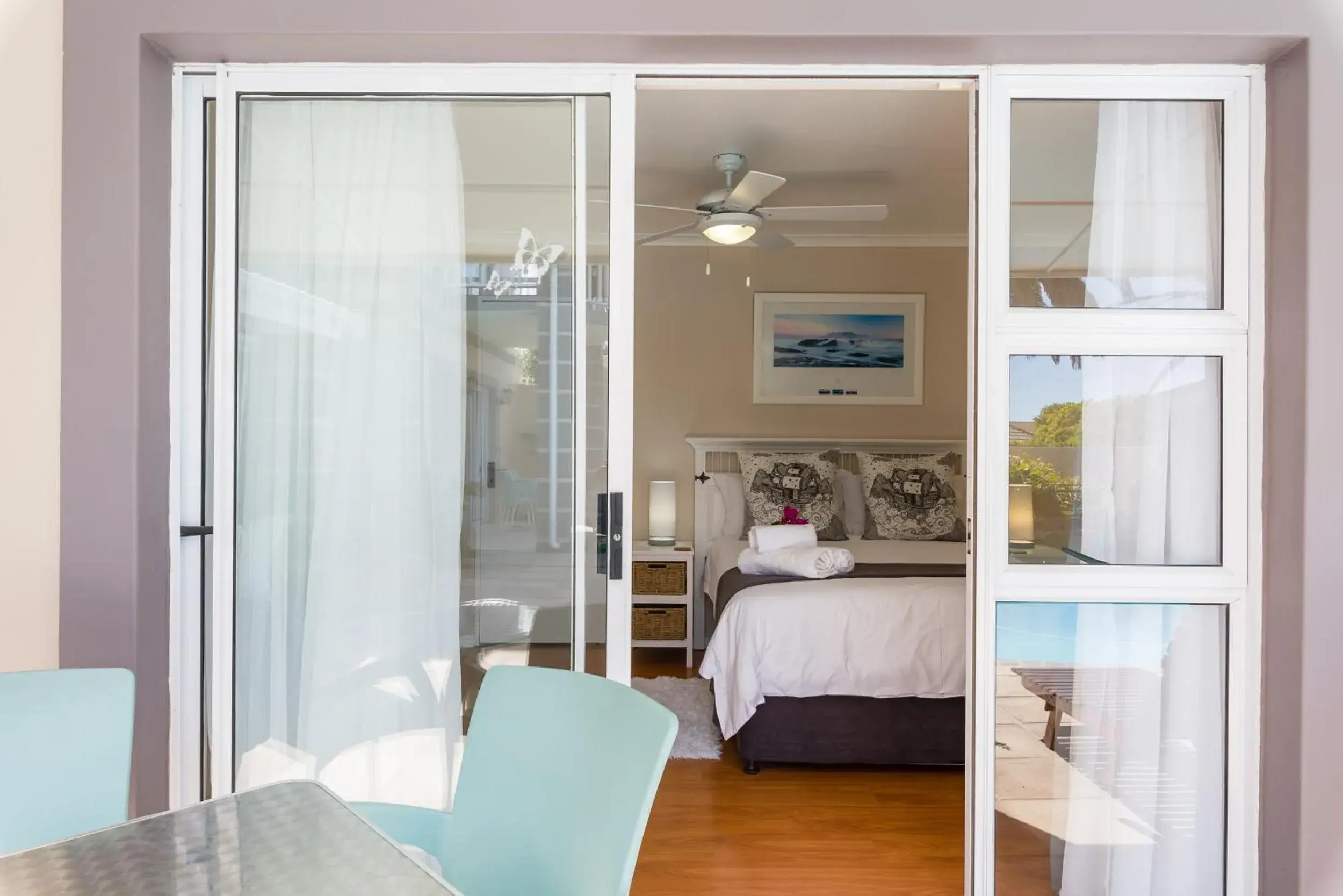 Seating area, Bed in Atlantic Beach Villa Seating area, Bed in Atlantic Beach Villa