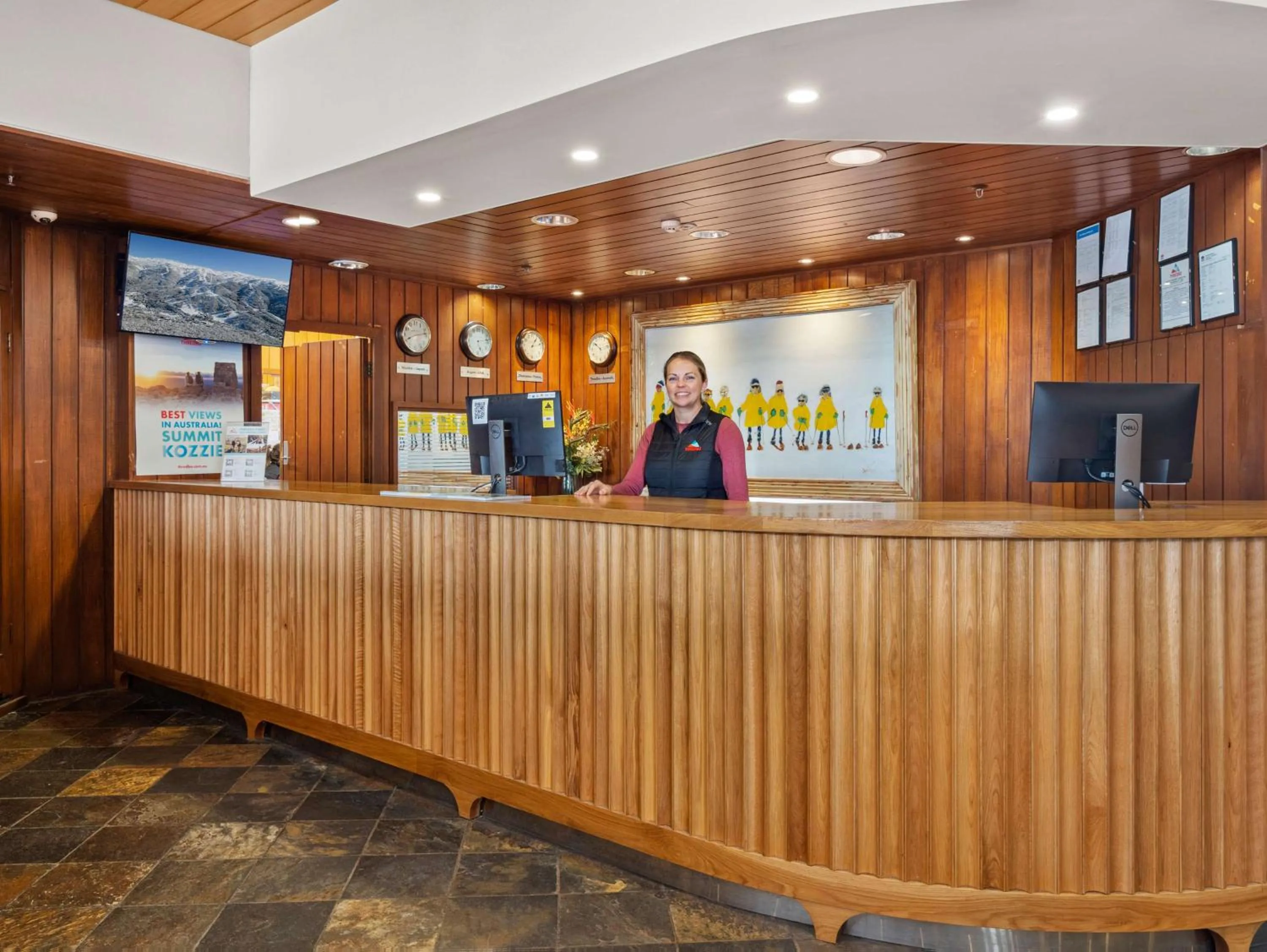 Lobby or reception in Thredbo Alpine Hotel