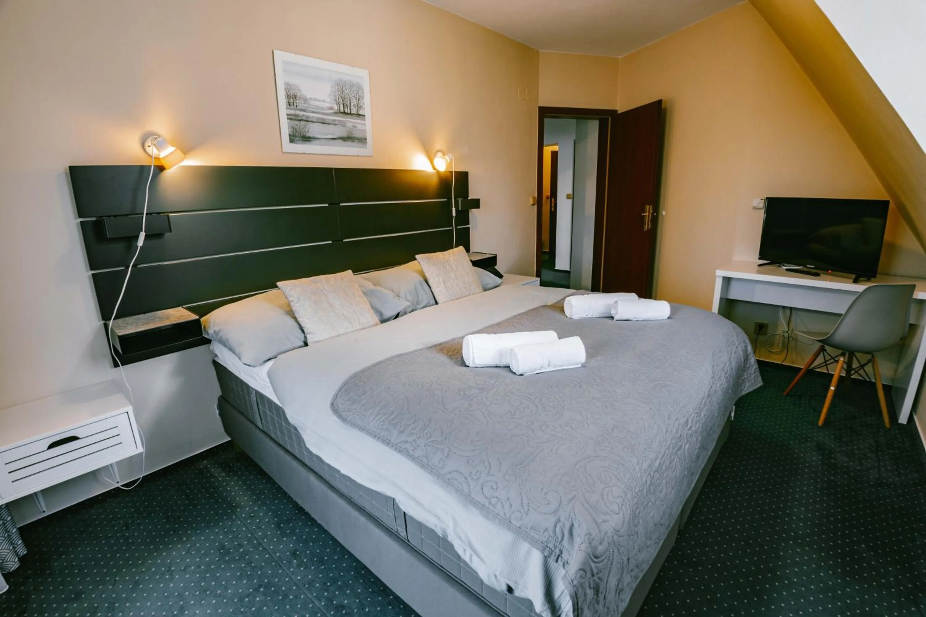 Bed in Greenwood hotel