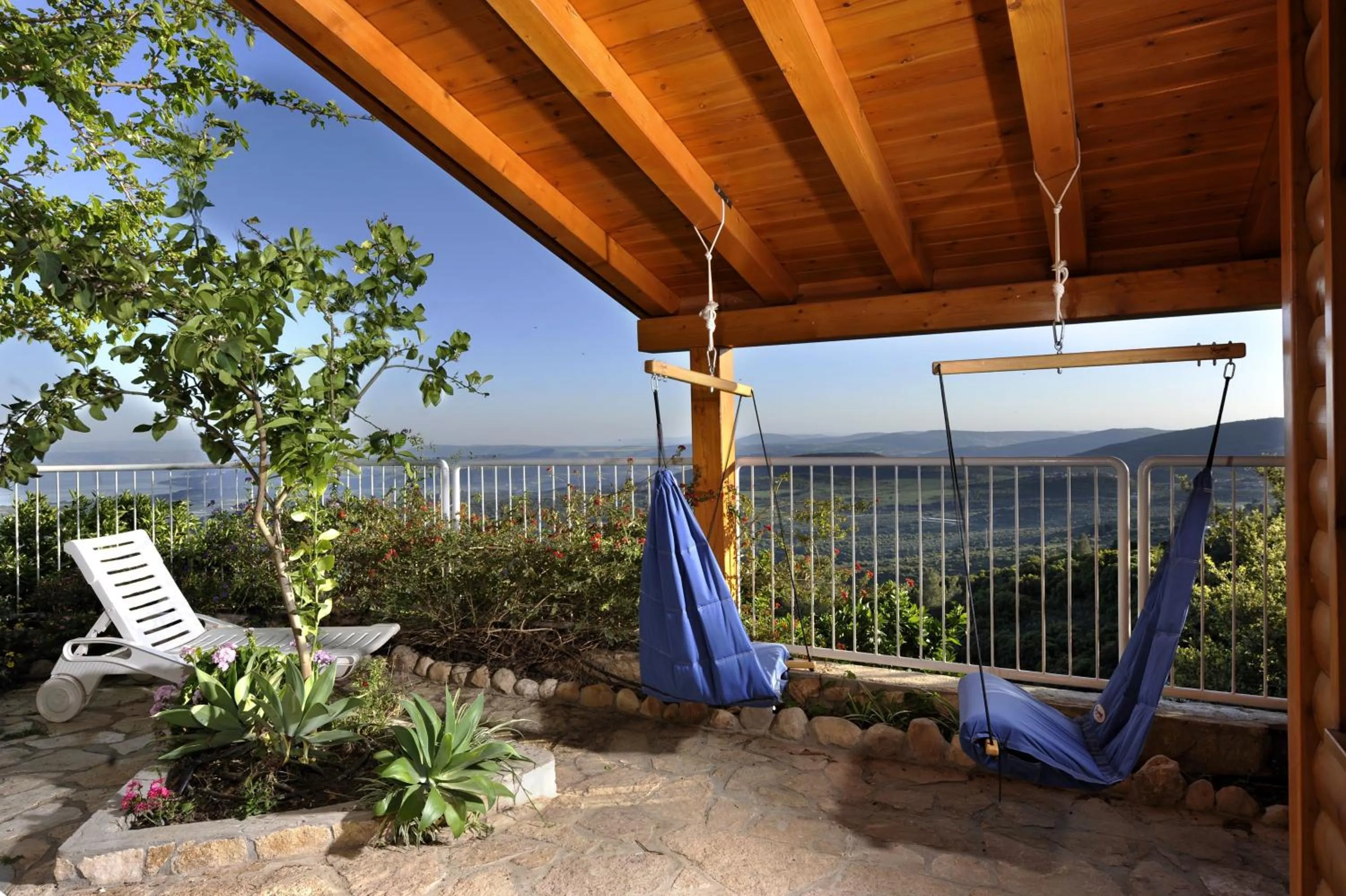 Patio in Ohn-Bar Guesthouse