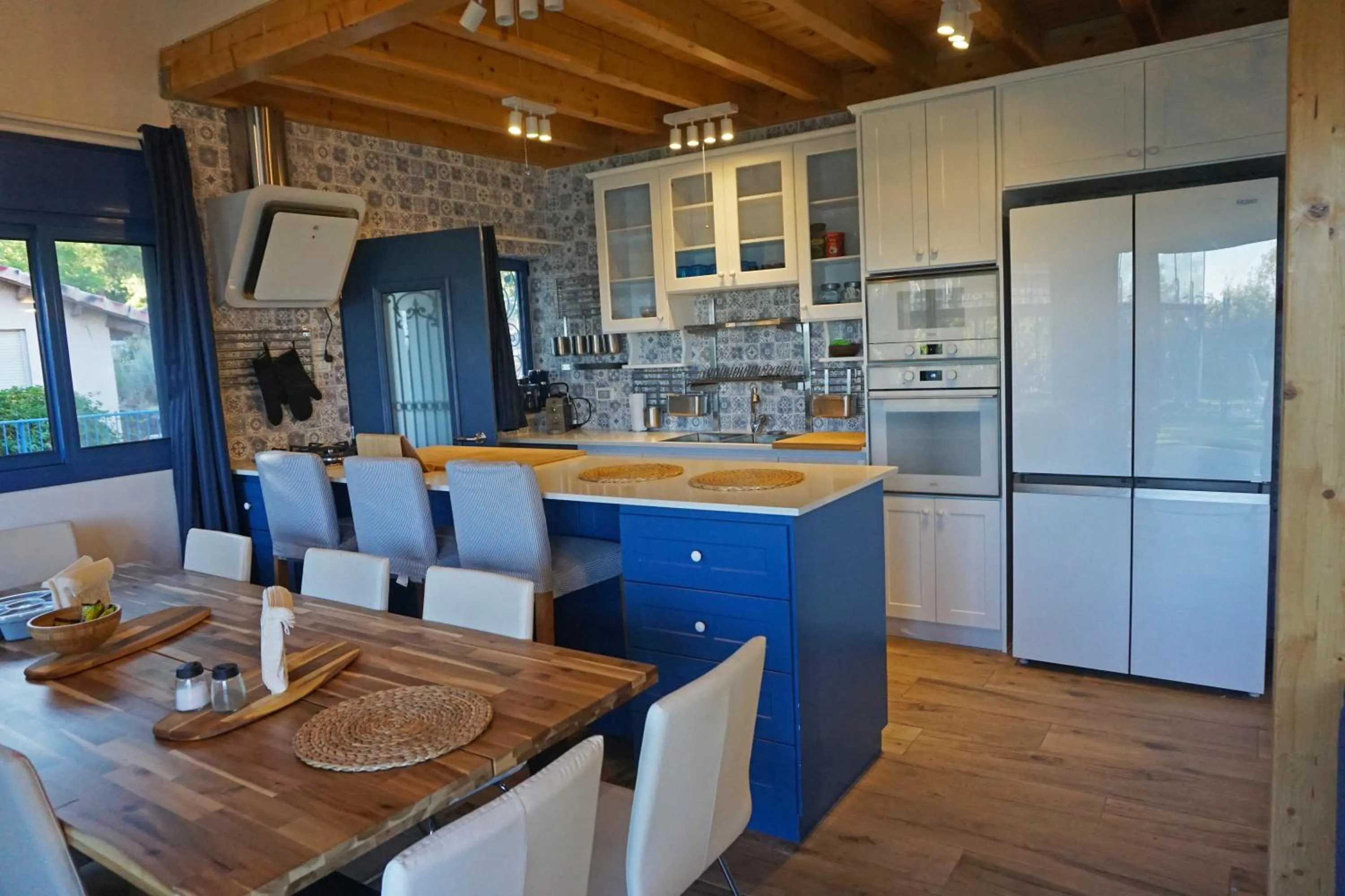 Kitchen or kitchenette in Ohn-Bar Guesthouse